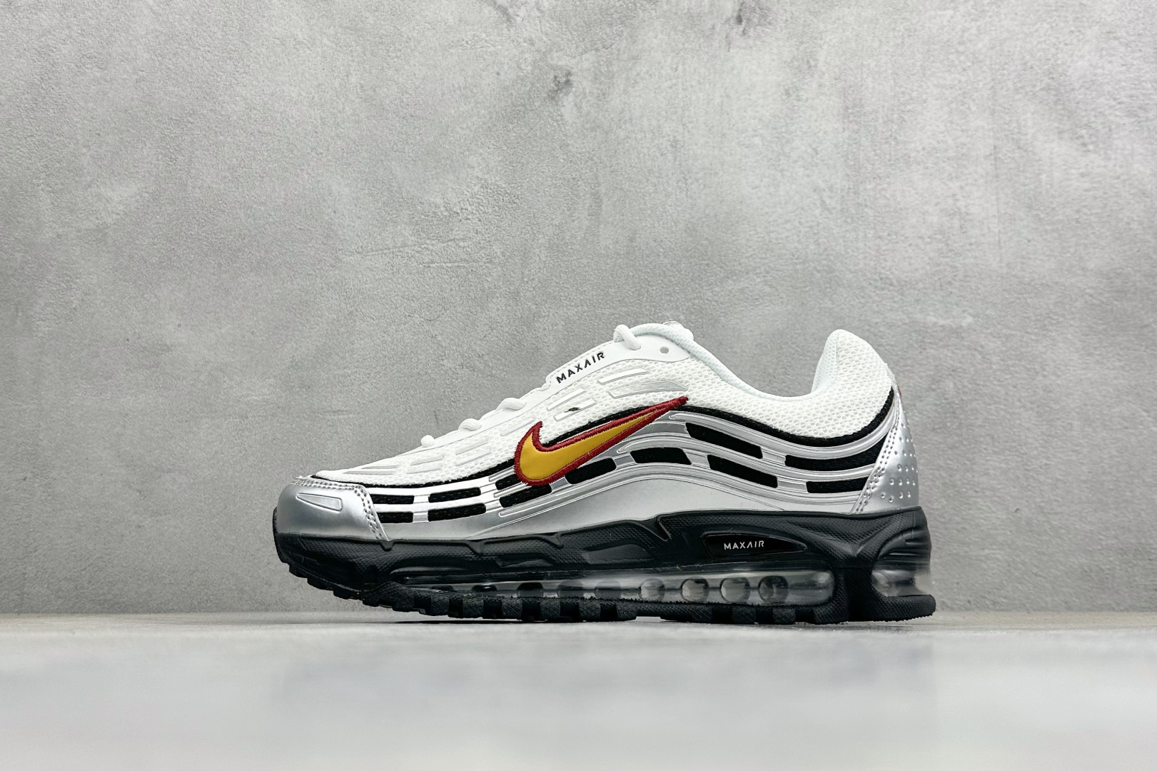 180 Comme Des Garcons Homme Plus x Nk Air TL 2.5 Pack 川久保玲联名气垫跑鞋 IM6647-030-Chinese UA Cheap High Quatity Brand Clothes Bags handbags Sneakers wholesale wholesaler seller from China Factory suppliers Fashion Clothing Shoes best Quality Beautiful Price 180 Comme Des Garcons Homme Plus x Nk Air TL 2.5 Pack 川久保玲联名气垫跑鞋 IM6647-030