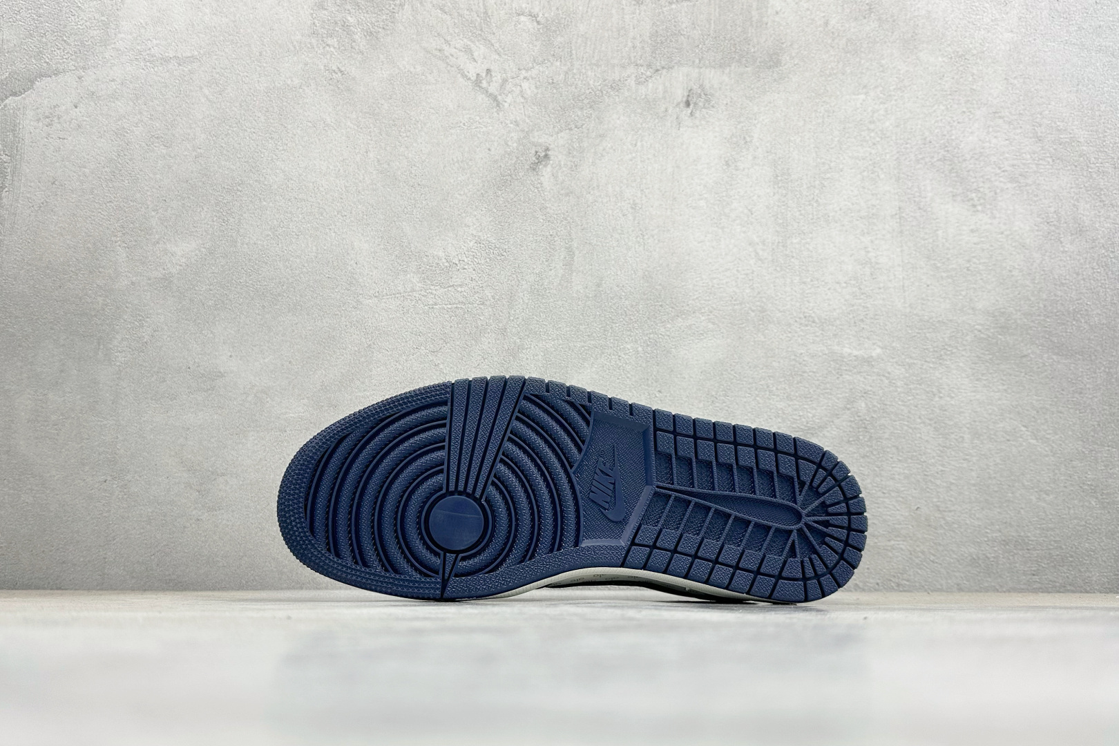 280 Travis Scott x Fragment Design x Air Jordan 1 Low SP AJ1 乔1联名 海军蓝 低帮文化休闲板鞋 DZ2688-012-Chinese UA Cheap High Quatity Brand Clothes Bags handbags Sneakers wholesale wholesaler seller from China Factory suppliers Fashion Clothing Shoes best Quality Beautiful Price 280 Travis Scott x Fragment Design x Air Jordan 1 Low SP AJ1 乔1联名 海军蓝 低帮文化休闲板鞋 DZ2688-012
