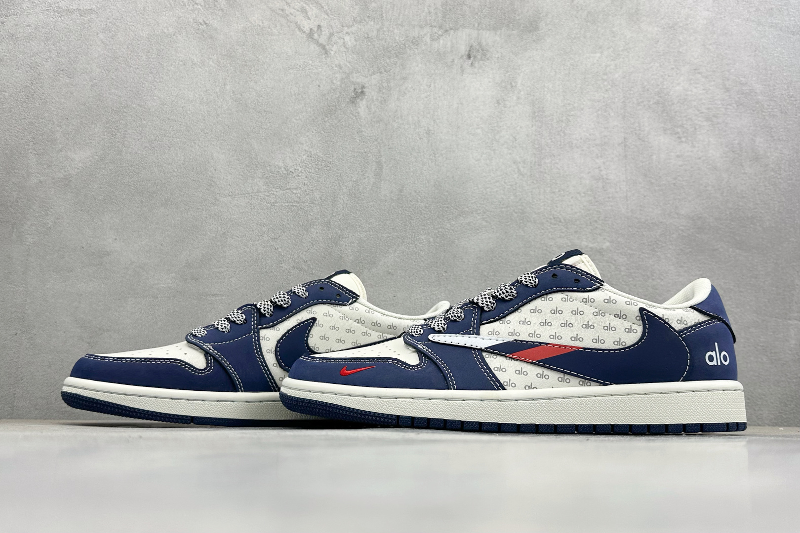 280 Travis Scott x Fragment Design x Air Jordan 1 Low SP AJ1 乔1联名 海军蓝 低帮文化休闲板鞋 DZ2688-012-Chinese UA Cheap High Quatity Brand Clothes Bags handbags Sneakers wholesale wholesaler seller from China Factory suppliers Fashion Clothing Shoes best Quality Beautiful Price 280 Travis Scott x Fragment Design x Air Jordan 1 Low SP AJ1 乔1联名 海军蓝 低帮文化休闲板鞋 DZ2688-012