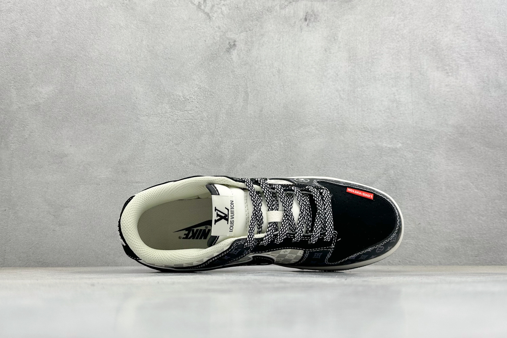 Nike SB Dunk Low 黑白棋盘格 高端定制 低帮休闲板鞋 DN3168-034 Nike SB Dunk Low 黑白棋盘格 高端定制 低帮休闲板鞋 DN3168-034