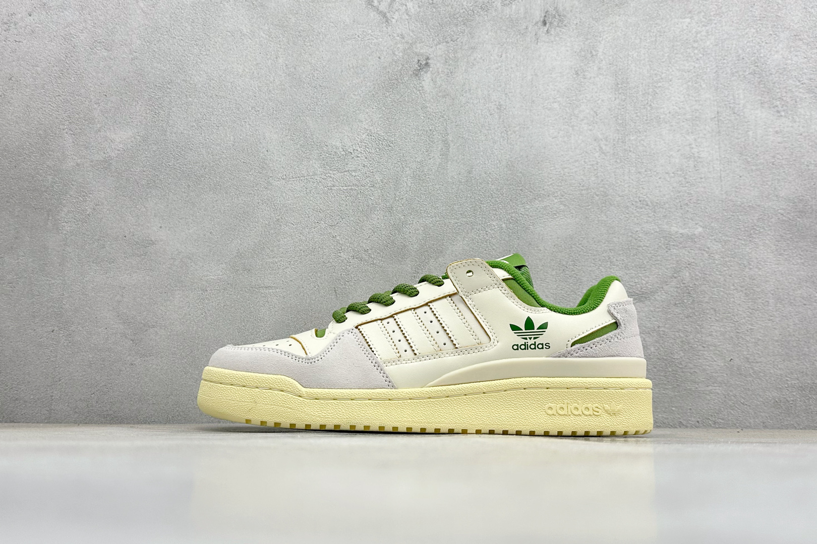 160 HX版AD Forum 84 Low 低帮百搭潮流休闲运动板鞋 FZ6296-Chinese UA Cheap High Quatity Brand Clothes Bags handbags Sneakers wholesale wholesaler seller from China Factory suppliers Fashion Clothing Shoes best Quality Beautiful Price 160 HX版AD Forum 84 Low 低帮百搭潮流休闲运动板鞋 FZ6296