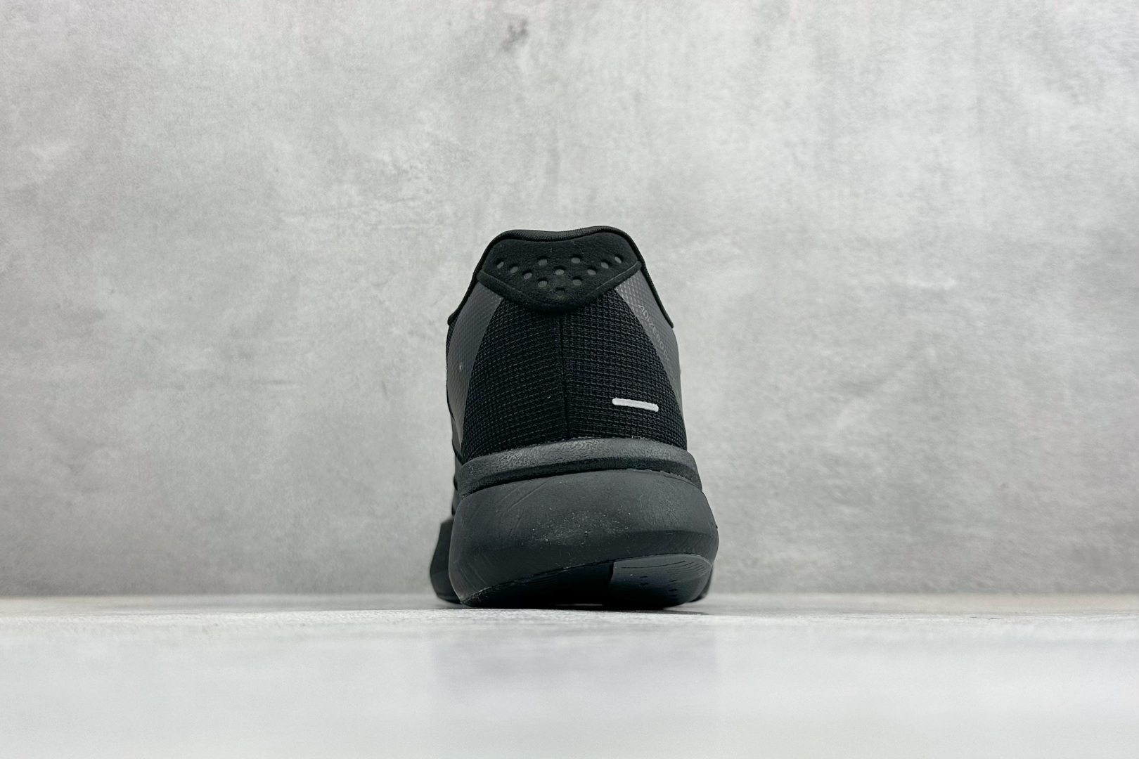 200 TY版AD Adizero Boston 13 透气网布竞速跑鞋 JS4941-Chinese UA Cheap High Quatity Brand Clothes Bags handbags Sneakers wholesale wholesaler seller from China Factory suppliers Fashion Clothing Shoes best Quality Beautiful Price 200 TY版AD Adizero Boston 13 透气网布竞速跑鞋 JS4941