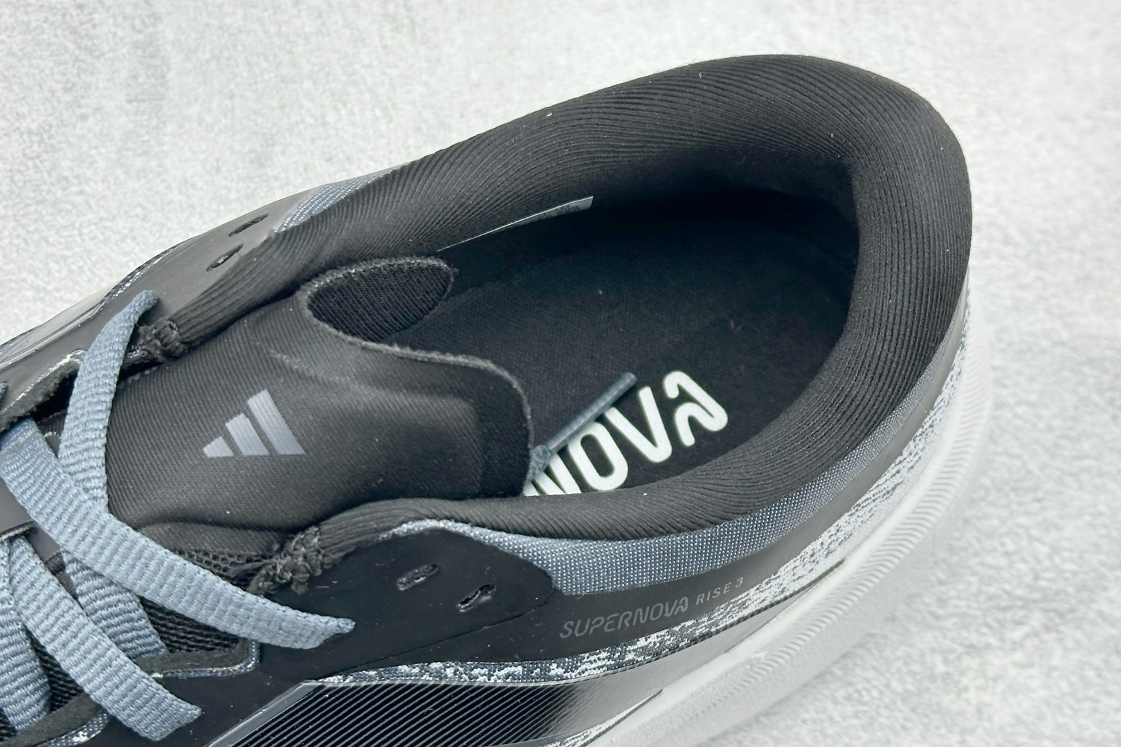 200 TY版Adidas Supernova Rise 3 阿迪达斯 减震回弹 运动透气休闲跑步鞋 KK1204-Chinese UA Cheap High Quatity Brand Clothes Bags handbags Sneakers wholesale wholesaler seller from China Factory suppliers Fashion Clothing Shoes best Quality Beautiful Price 200 TY版Adidas Supernova Rise 3 阿迪达斯 减震回弹 运动透气休闲跑步鞋 KK1204