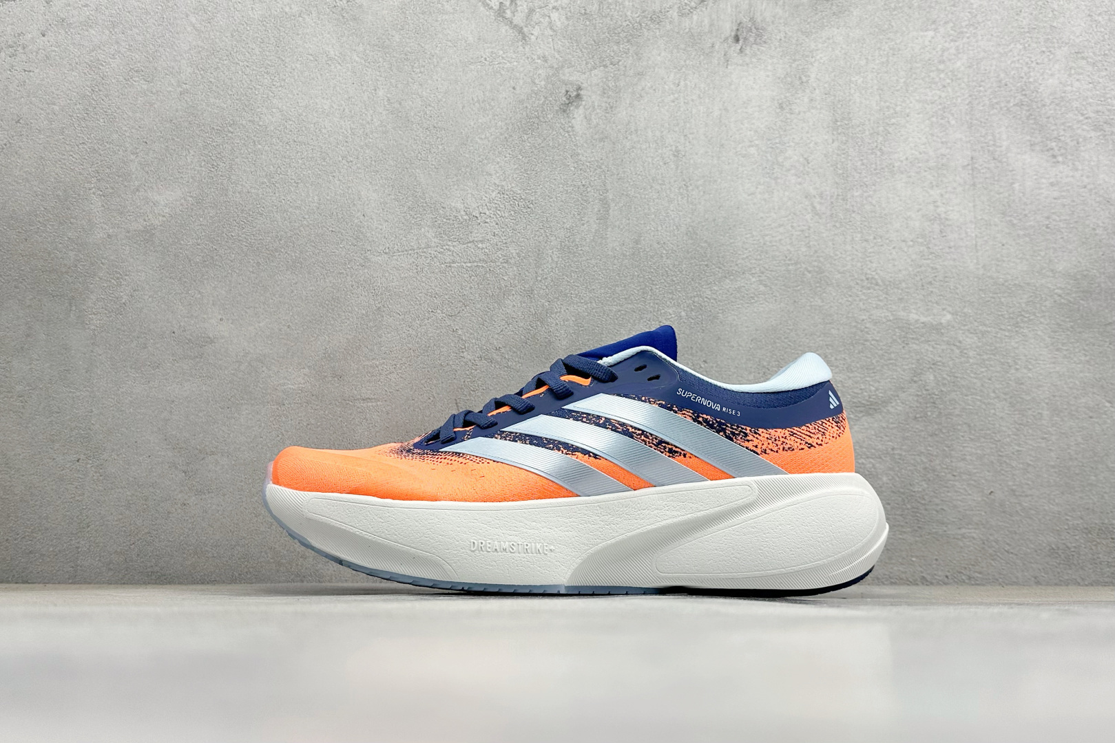 TY版Adidas Supernova Rise 3 阿迪达斯 减震回弹 运动透气休闲跑步鞋 JP8678 TY版Adidas Supernova Rise 3 阿迪达斯 减震回弹 运动透气休闲跑步鞋 JP8678