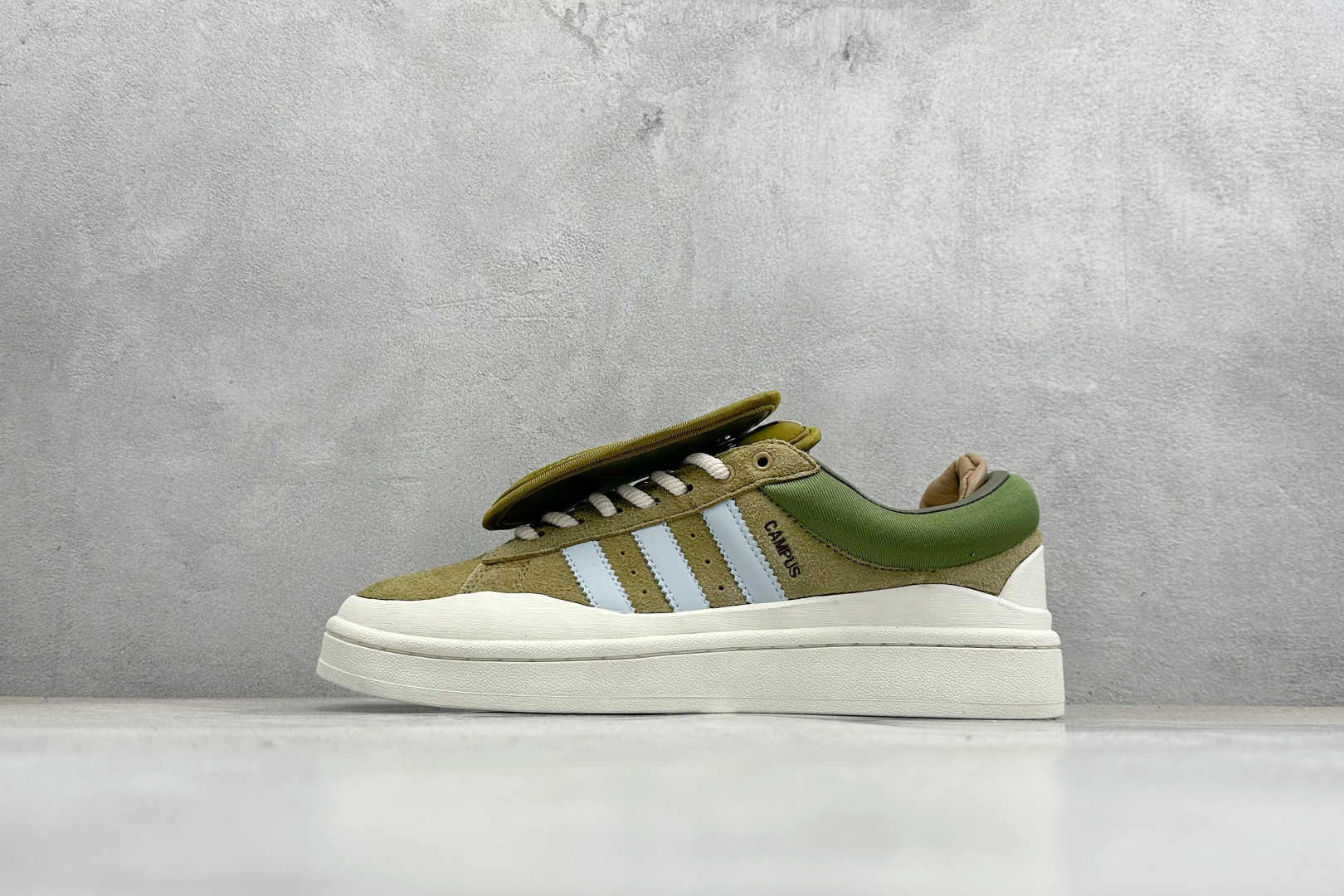 200 TG版Bad Bunny x Adidas Originals Forum Low 坏痞兔联名 低帮百搭潮流休闲运动板鞋 ID7950