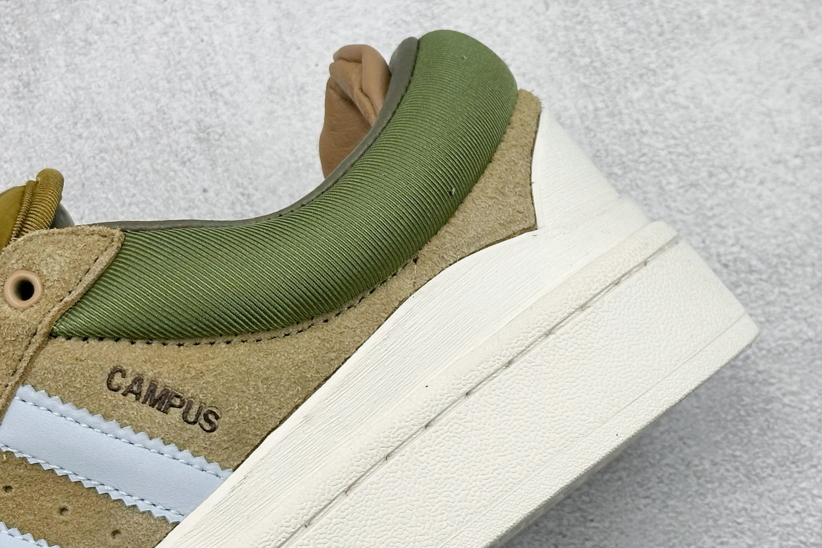200 TG版Bad Bunny x Adidas Originals Forum Low 坏痞兔联名 低帮百搭潮流休闲运动板鞋 ID7950