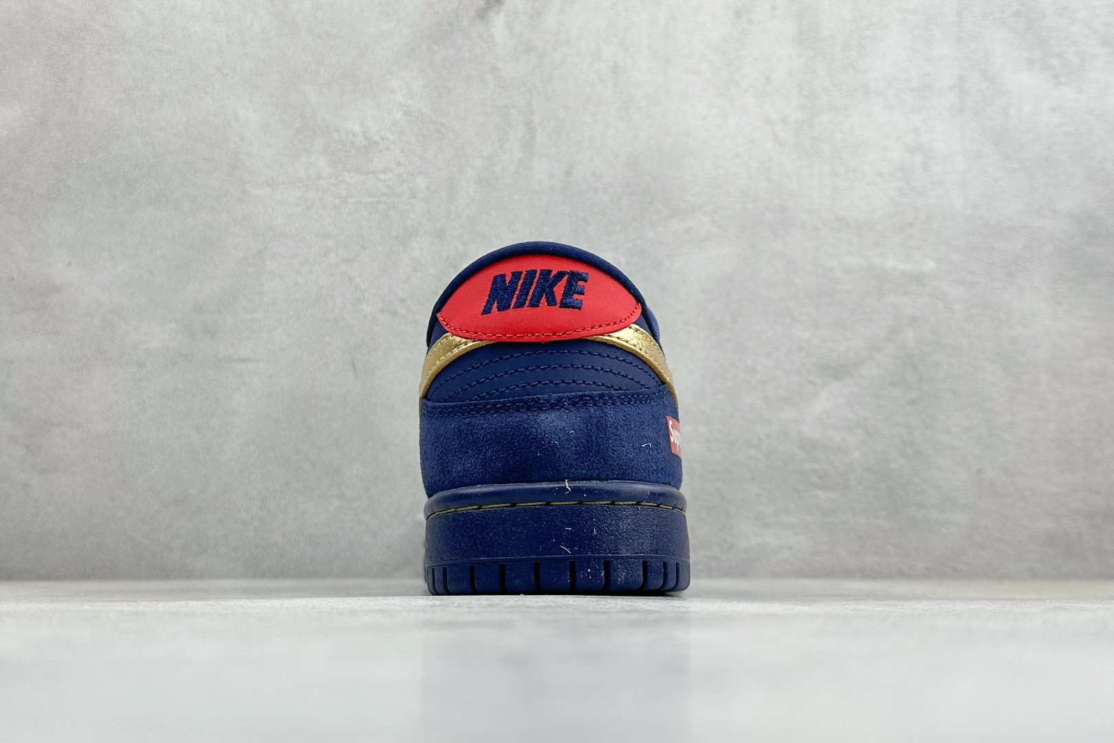 280 SC版Nike SB Dunk Low“马年限定——藏蓝鎏金” 高端私人定制 低帮休闲板鞋 NH0601-486-Chinese UA Cheap High Quatity Brand Clothes Bags handbags Sneakers wholesale wholesaler seller from China Factory suppliers Fashion Clothing Shoes best Quality Beautiful Price 280 SC版Nike SB Dunk Low“马年限定——藏蓝鎏金” 高端私人定制 低帮休闲板鞋 NH0601-486