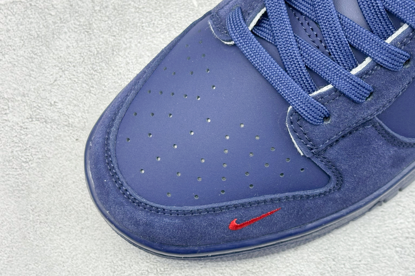 280 SC版Nike SB Dunk Low“马年限定——藏蓝鎏金” 高端私人定制 低帮休闲板鞋 NH0601-486-Chinese UA Cheap High Quatity Brand Clothes Bags handbags Sneakers wholesale wholesaler seller from China Factory suppliers Fashion Clothing Shoes best Quality Beautiful Price 280 SC版Nike SB Dunk Low“马年限定——藏蓝鎏金” 高端私人定制 低帮休闲板鞋 NH0601-486