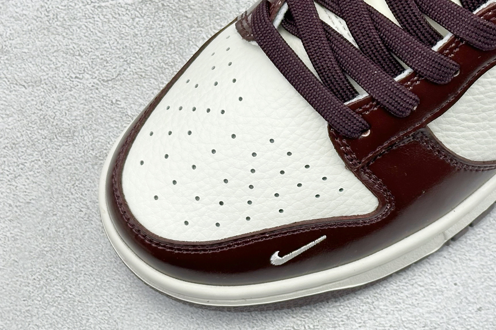280 SC版Nike SB Dunk Low 马年限定 鸿运米棕 高端定制 低帮休闲板鞋 NH0601-480-Chinese UA Cheap High Quatity Brand Clothes Bags handbags Sneakers wholesale wholesaler seller from China Factory suppliers Fashion Clothing Shoes best Quality Beautiful Price 280 SC版Nike SB Dunk Low 马年限定 鸿运米棕 高端定制 低帮休闲板鞋 NH0601-480