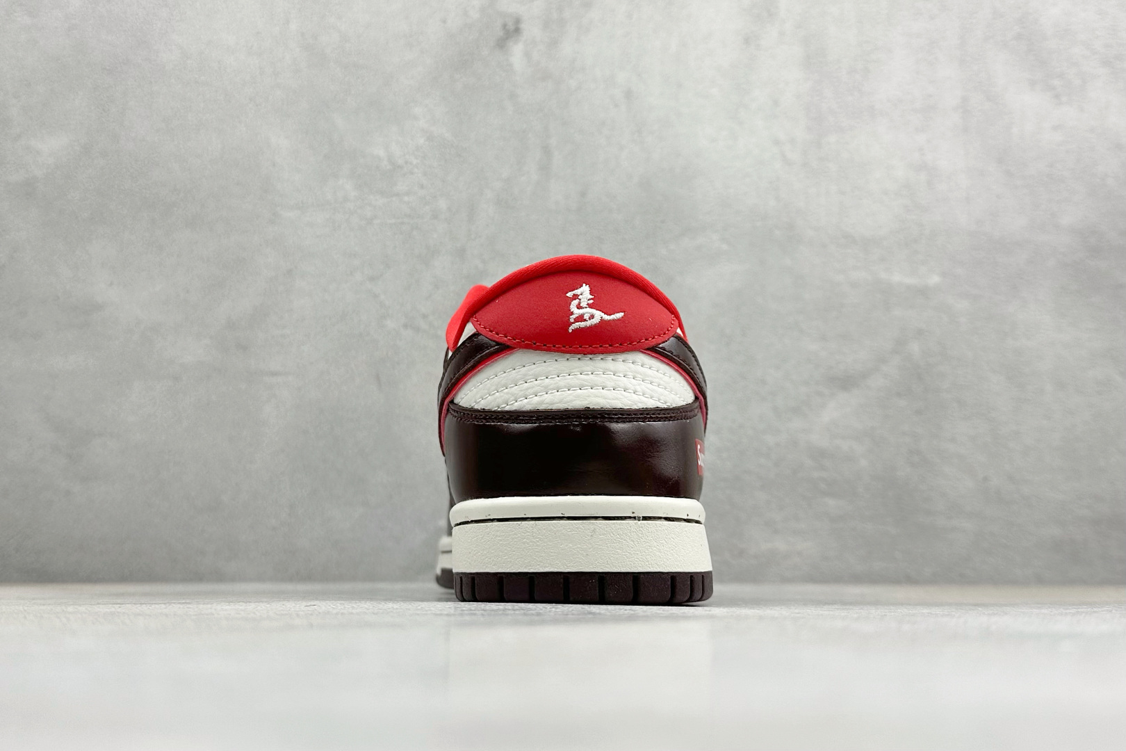 280 SC版Nike SB Dunk Low 马年限定 鸿运米棕 高端定制 低帮休闲板鞋 NH0601-480-Chinese UA Cheap High Quatity Brand Clothes Bags handbags Sneakers wholesale wholesaler seller from China Factory suppliers Fashion Clothing Shoes best Quality Beautiful Price 280 SC版Nike SB Dunk Low 马年限定 鸿运米棕 高端定制 低帮休闲板鞋 NH0601-480