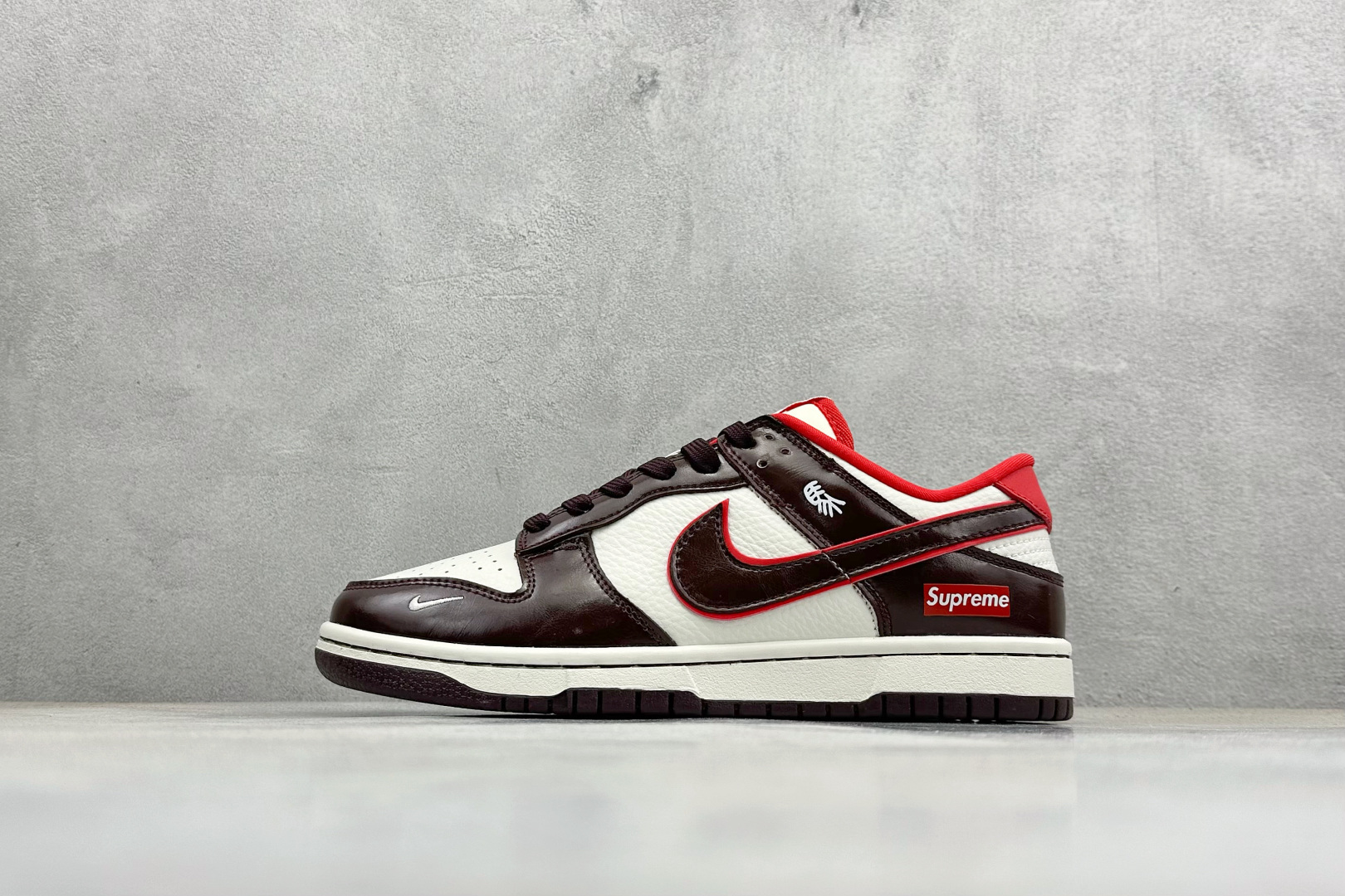 280 SC版Nike SB Dunk Low 马年限定 鸿运米棕 高端定制 低帮休闲板鞋 NH0601-480-Chinese UA Cheap High Quatity Brand Clothes Bags handbags Sneakers wholesale wholesaler seller from China Factory suppliers Fashion Clothing Shoes best Quality Beautiful Price 280 SC版Nike SB Dunk Low 马年限定 鸿运米棕 高端定制 低帮休闲板鞋 NH0601-480
