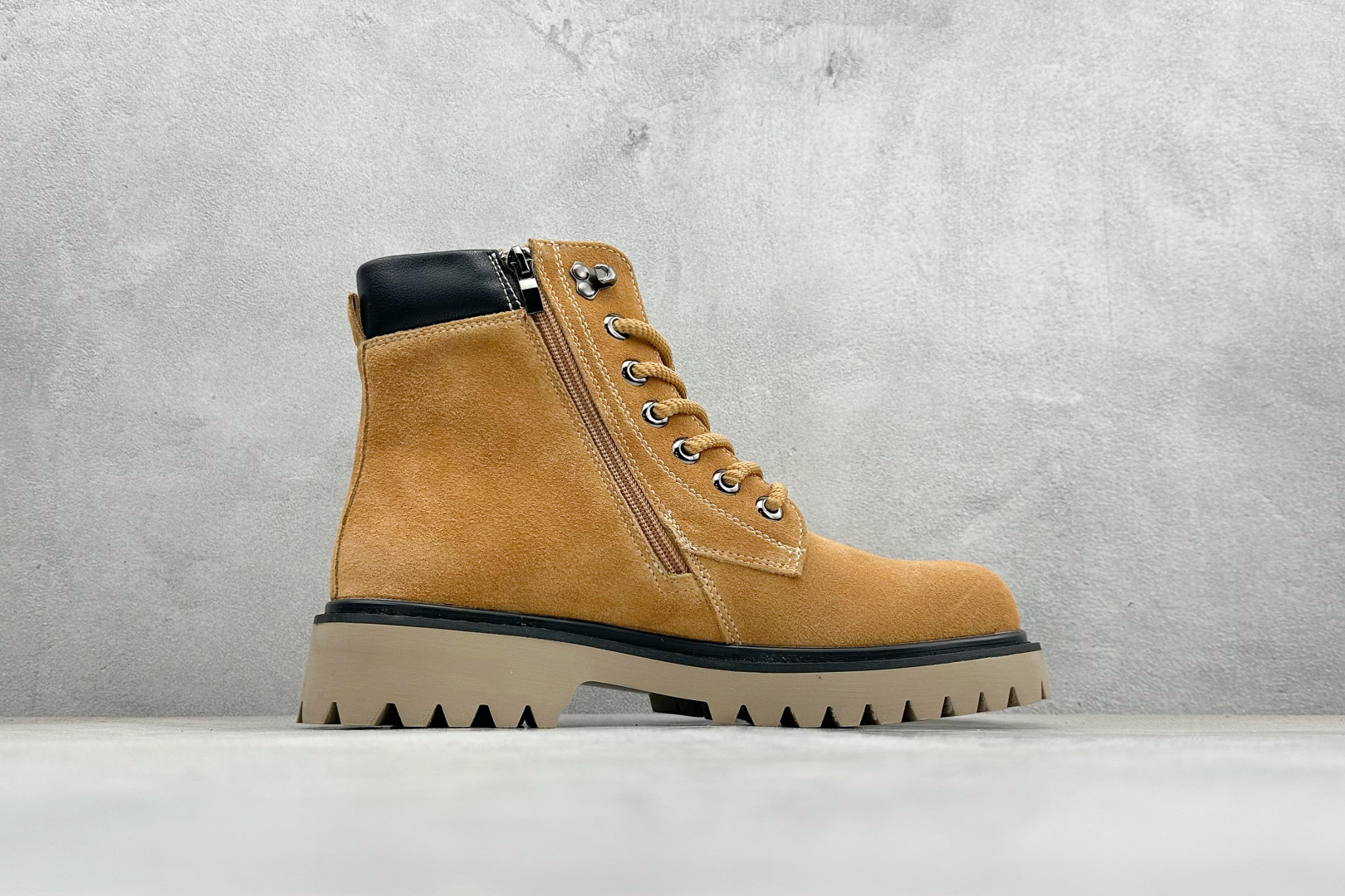 240 Timberland添柏岚/天伯伦 秋冬新品(毛绒内里保暖锁热)秋冬必备户外休闲大黄靴系列 TB10052-Chinese UA Cheap High Quatity Brand Clothes Bags handbags Sneakers wholesale wholesaler seller from China Factory suppliers Fashion Clothing Shoes best Quality Beautiful Price 240 Timberland添柏岚/天伯伦 秋冬新品(毛绒内里保暖锁热)秋冬必备户外休闲大黄靴系列 TB10052