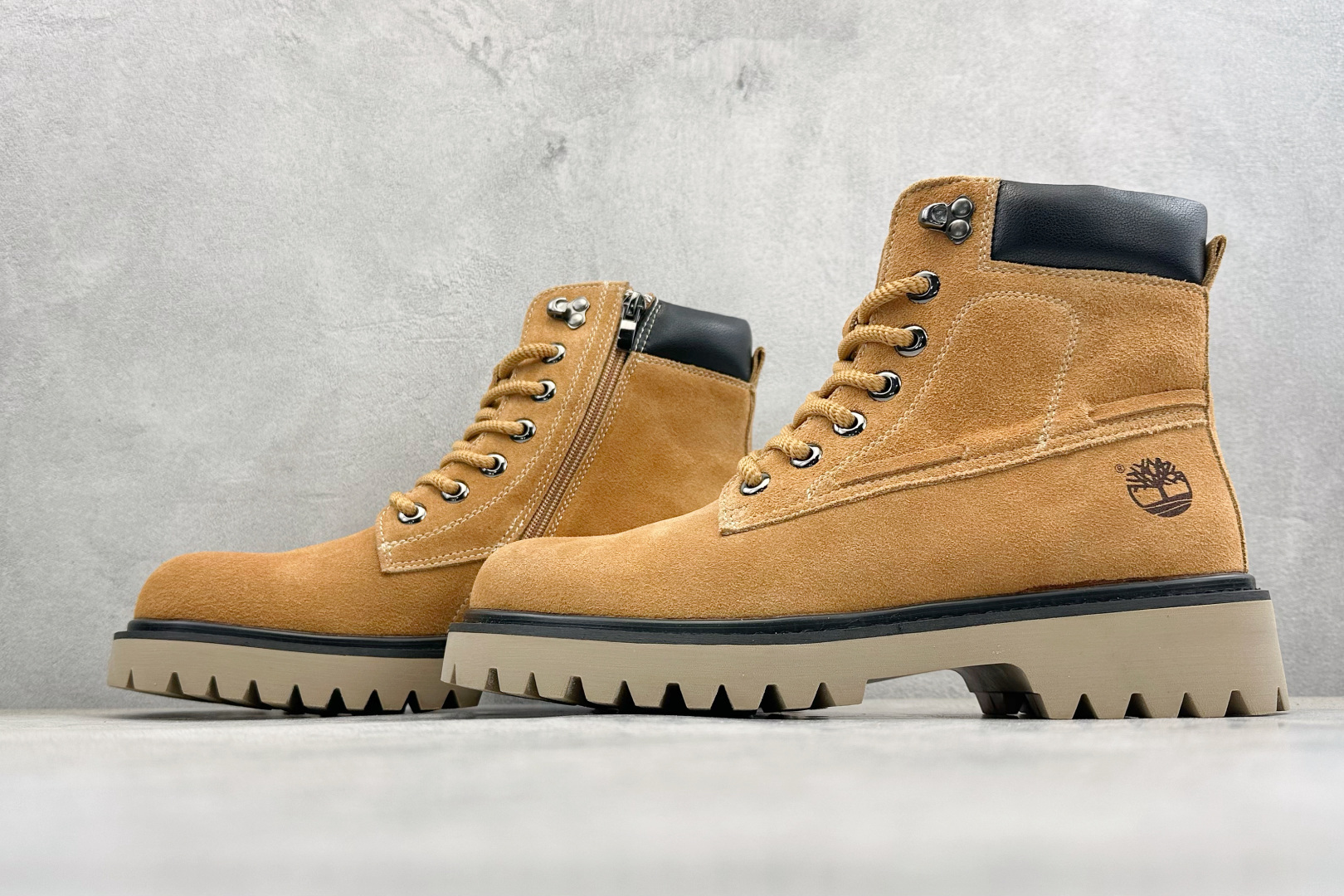 240 Timberland添柏岚/天伯伦 秋冬新品(毛绒内里保暖锁热)秋冬必备户外休闲大黄靴系列 TB10052-Chinese UA Cheap High Quatity Brand Clothes Bags handbags Sneakers wholesale wholesaler seller from China Factory suppliers Fashion Clothing Shoes best Quality Beautiful Price 240 Timberland添柏岚/天伯伦 秋冬新品(毛绒内里保暖锁热)秋冬必备户外休闲大黄靴系列 TB10052
