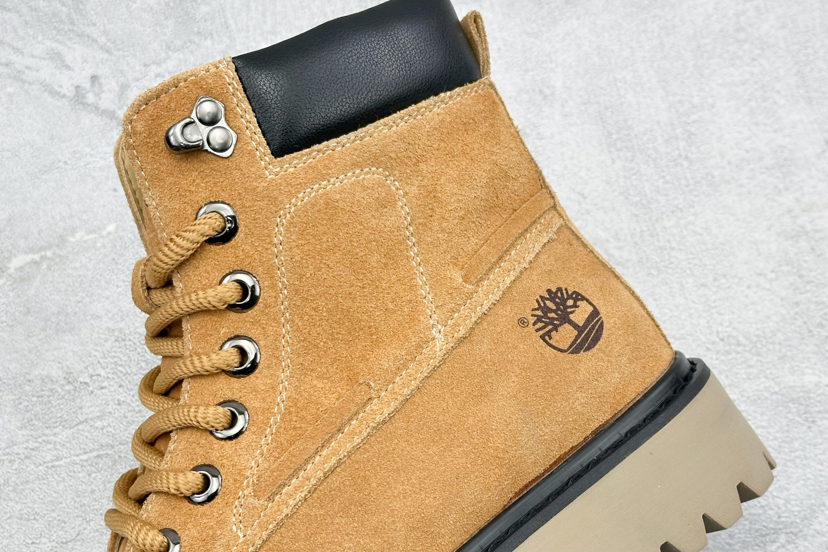 240 Timberland添柏岚/天伯伦 秋冬新品(毛绒内里保暖锁热)秋冬必备户外休闲大黄靴系列 TB10052-Chinese UA Cheap High Quatity Brand Clothes Bags handbags Sneakers wholesale wholesaler seller from China Factory suppliers Fashion Clothing Shoes best Quality Beautiful Price 240 Timberland添柏岚/天伯伦 秋冬新品(毛绒内里保暖锁热)秋冬必备户外休闲大黄靴系列 TB10052