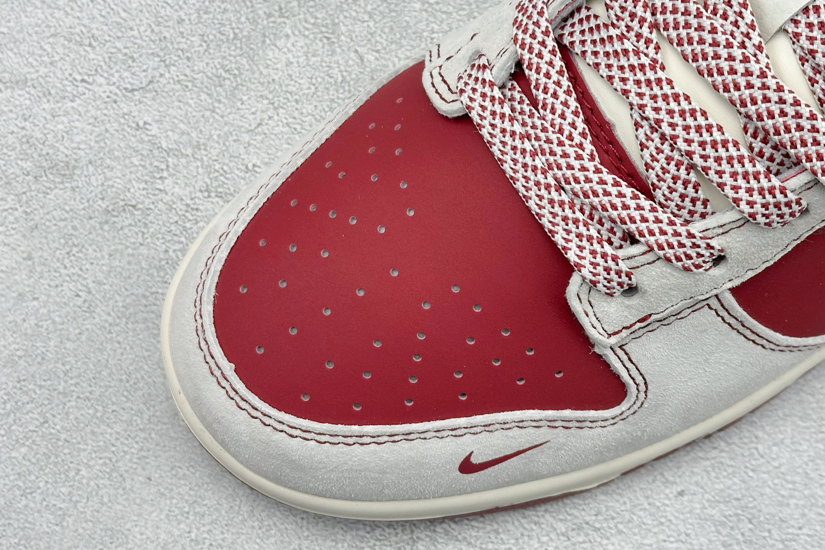 260 Nike SB Dunk Low 马年限定 高端定制 低帮休闲板鞋 JP2026-108