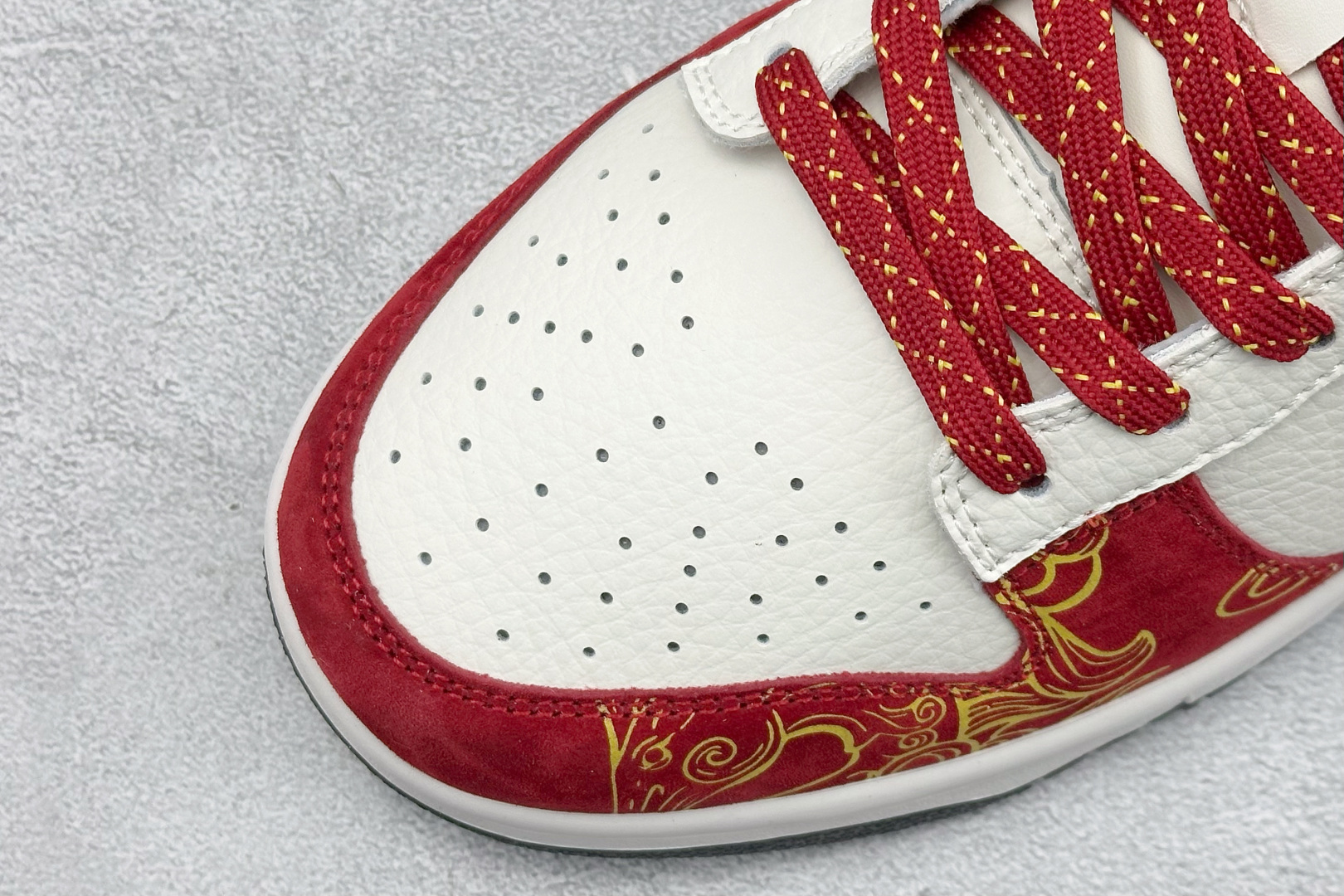 260 Nike SB Dunk Low 马年限定 高端定制 低帮休闲板鞋 XD6188-053-Chinese UA Cheap High Quatity Brand Clothes Bags handbags Sneakers wholesale wholesaler seller from China Factory suppliers Fashion Clothing Shoes best Quality Beautiful Price 260 Nike SB Dunk Low 马年限定 高端定制 低帮休闲板鞋 XD6188-053
