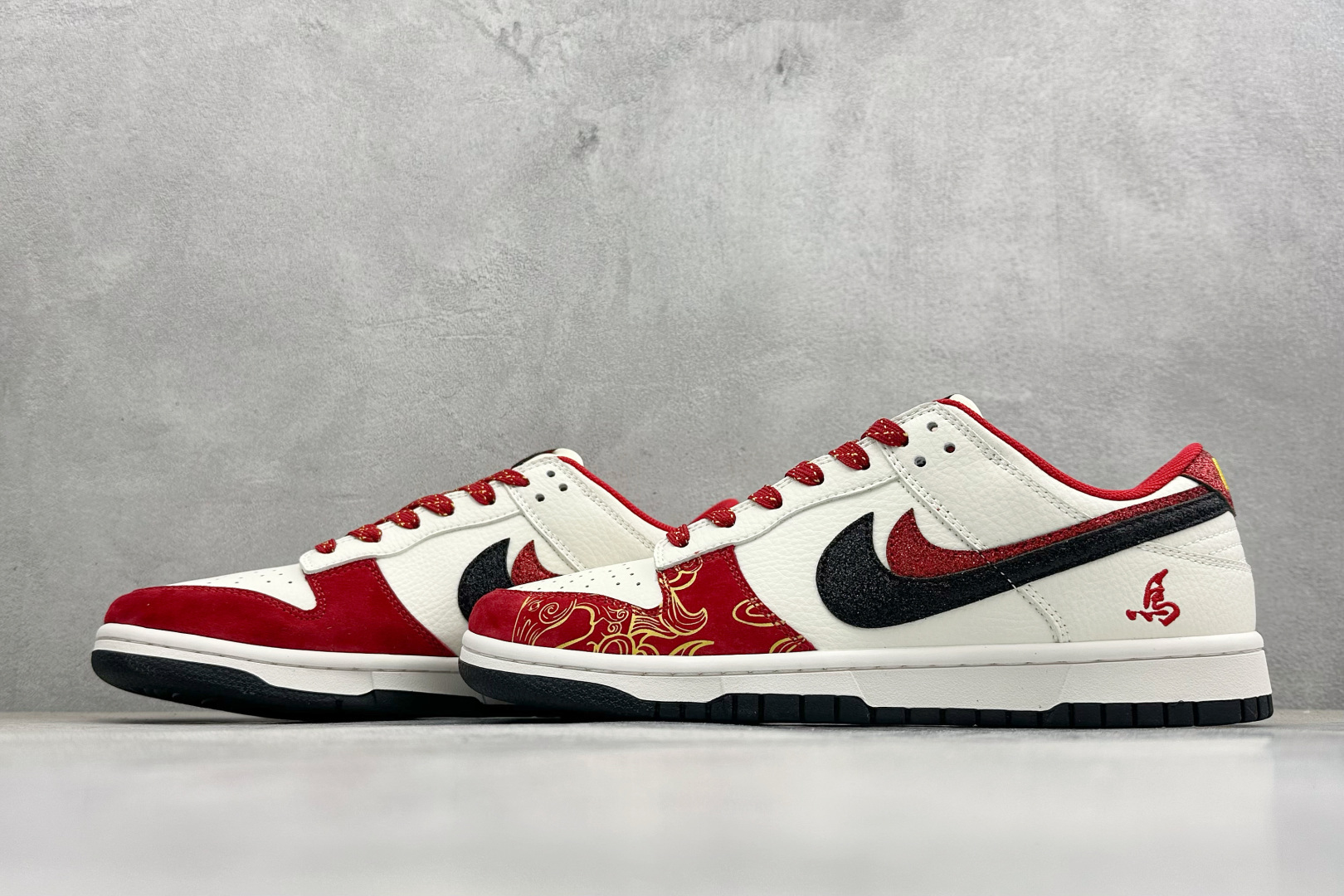 260 Nike SB Dunk Low 马年限定 高端定制 低帮休闲板鞋 XD6188-053-Chinese UA Cheap High Quatity Brand Clothes Bags handbags Sneakers wholesale wholesaler seller from China Factory suppliers Fashion Clothing Shoes best Quality Beautiful Price 260 Nike SB Dunk Low 马年限定 高端定制 低帮休闲板鞋 XD6188-053