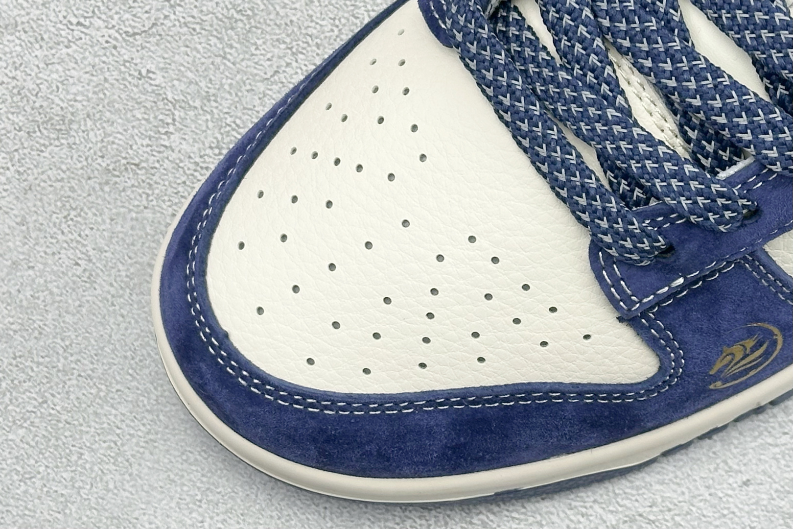 260 Nike SB Dunk Low 马年限定 高端定制 低帮休闲板鞋 LX1988-818-Chinese UA Cheap High Quatity Brand Clothes Bags handbags Sneakers wholesale wholesaler seller from China Factory suppliers Fashion Clothing Shoes best Quality Beautiful Price 260 Nike SB Dunk Low 马年限定 高端定制 低帮休闲板鞋 LX1988-818