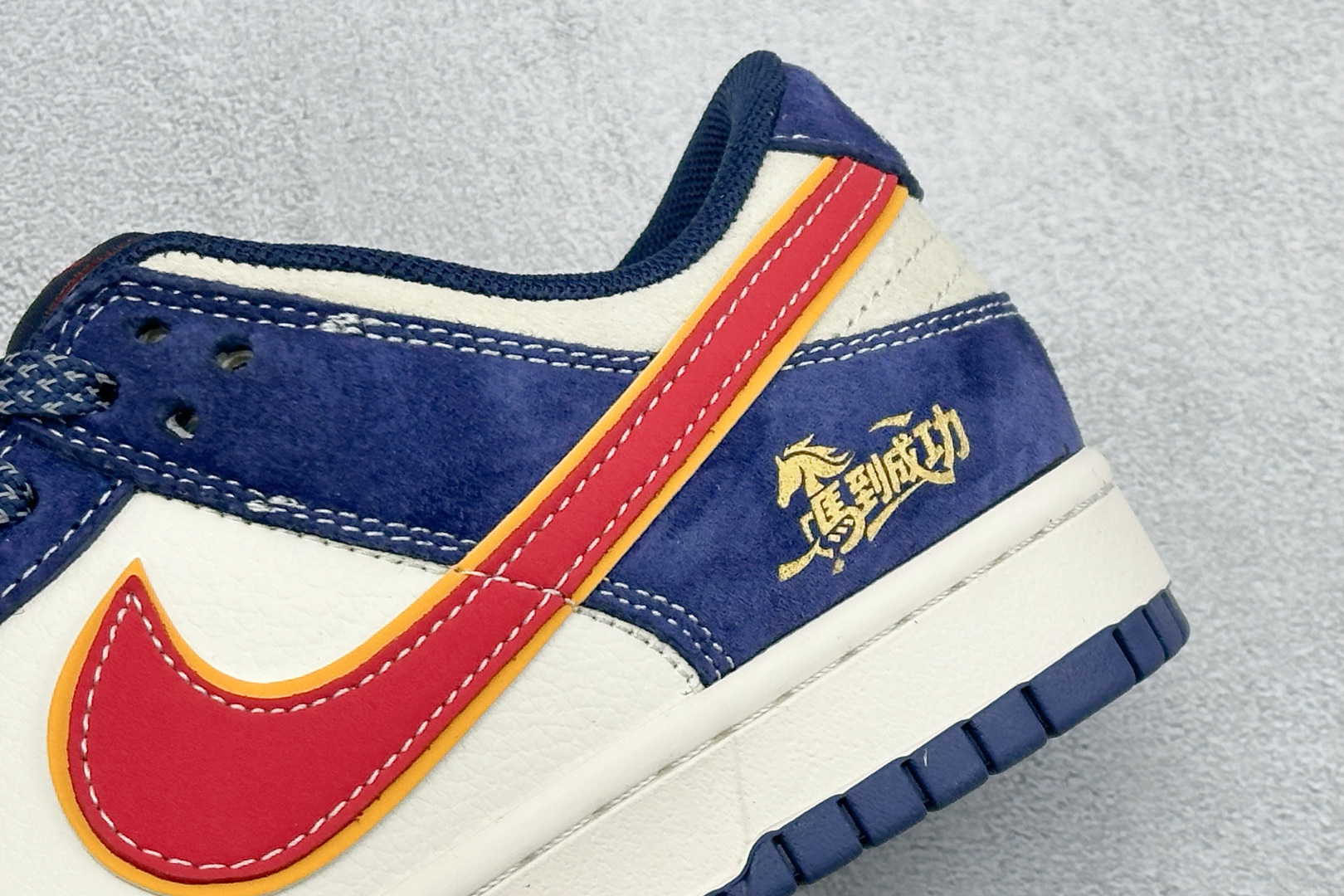 260 Nike SB Dunk Low 马年限定 高端定制 低帮休闲板鞋 LX1988-818-Chinese UA Cheap High Quatity Brand Clothes Bags handbags Sneakers wholesale wholesaler seller from China Factory suppliers Fashion Clothing Shoes best Quality Beautiful Price 260 Nike SB Dunk Low 马年限定 高端定制 低帮休闲板鞋 LX1988-818