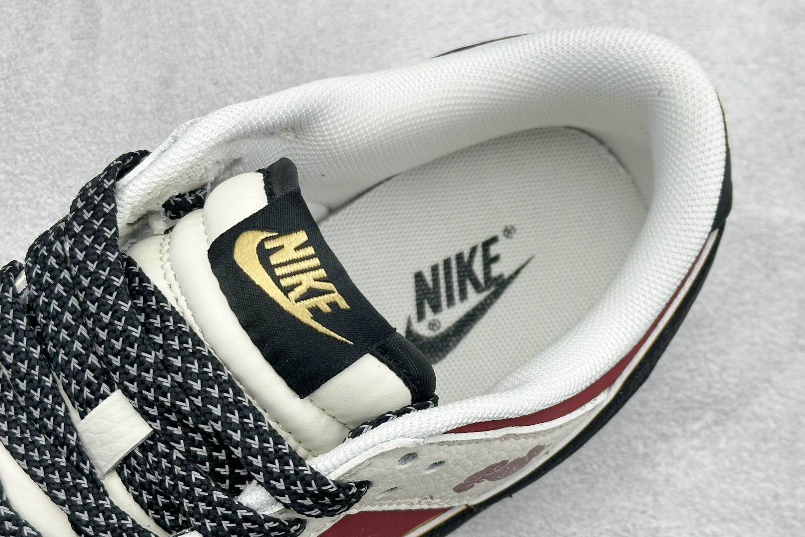 270 Nike SB Dunk Low 爆款高端定制 QW5288-113-Chinese UA Cheap High Quatity Brand Clothes Bags handbags Sneakers wholesale wholesaler seller from China Factory suppliers Fashion Clothing Shoes best Quality Beautiful Price 270 Nike SB Dunk Low 爆款高端定制 QW5288-113