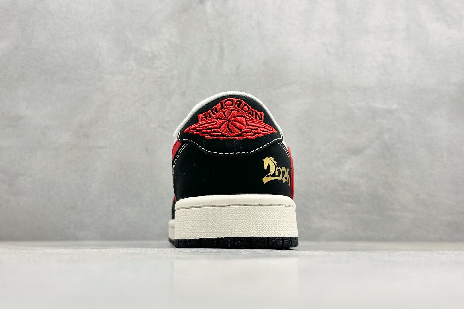 270 Air Jordan 1 Low 乔丹倒勾 爆款高端定制 MZ9588-825-Chinese UA Cheap High Quatity Brand Clothes Bags handbags Sneakers wholesale wholesaler seller from China Factory suppliers Fashion Clothing Shoes best Quality Beautiful Price 270 Air Jordan 1 Low 乔丹倒勾 爆款高端定制 MZ9588-825