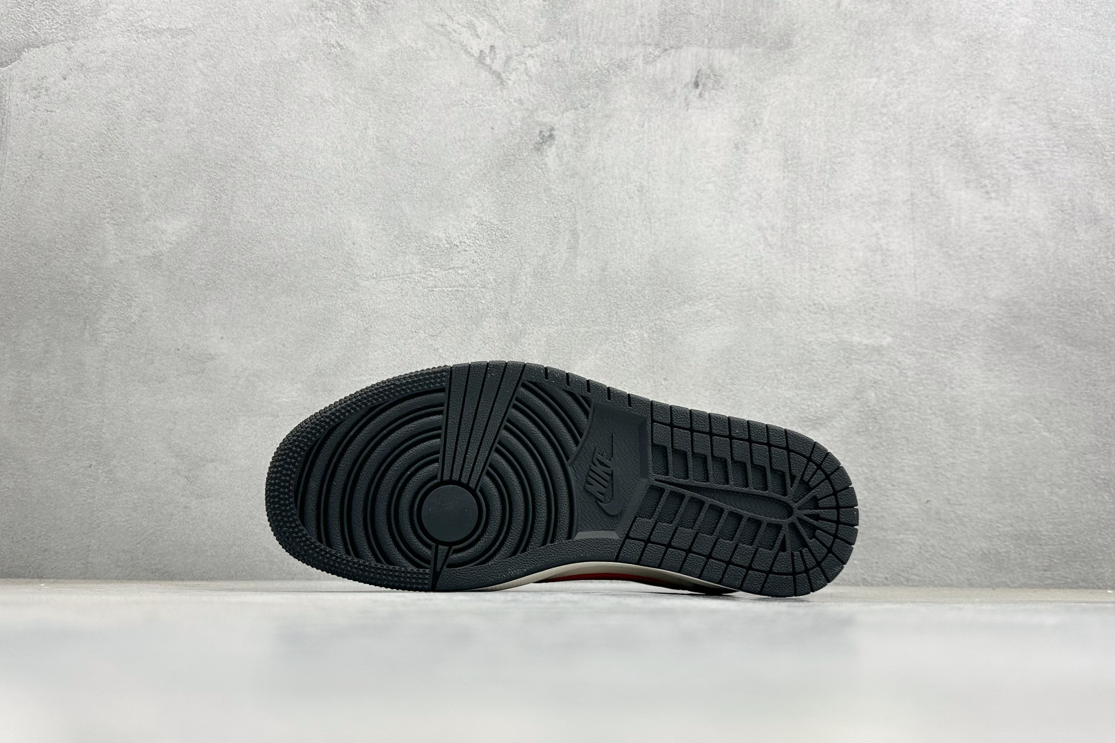 270 Air Jordan 1 Low 乔丹倒勾 爆款高端定制 MZ9588-825-Chinese UA Cheap High Quatity Brand Clothes Bags handbags Sneakers wholesale wholesaler seller from China Factory suppliers Fashion Clothing Shoes best Quality Beautiful Price 270 Air Jordan 1 Low 乔丹倒勾 爆款高端定制 MZ9588-825