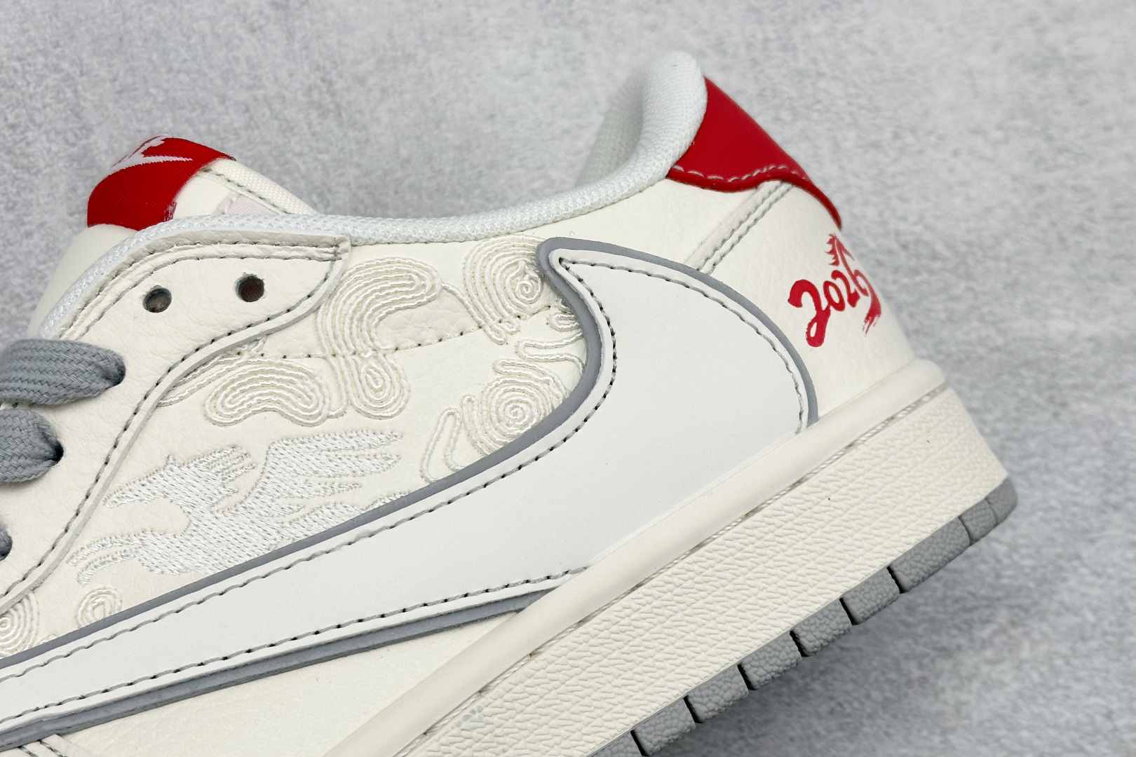 260 Air Jordan 1 Low AJ1 乔1 马年限定 高端定制 倒钩低帮复古篮球鞋 XT6998-160-Chinese UA Cheap High Quatity Brand Clothes Bags handbags Sneakers wholesale wholesaler seller from China Factory suppliers Fashion Clothing Shoes best Quality Beautiful Price 260 Air Jordan 1 Low AJ1 乔1 马年限定 高端定制 倒钩低帮复古篮球鞋 XT6998-160