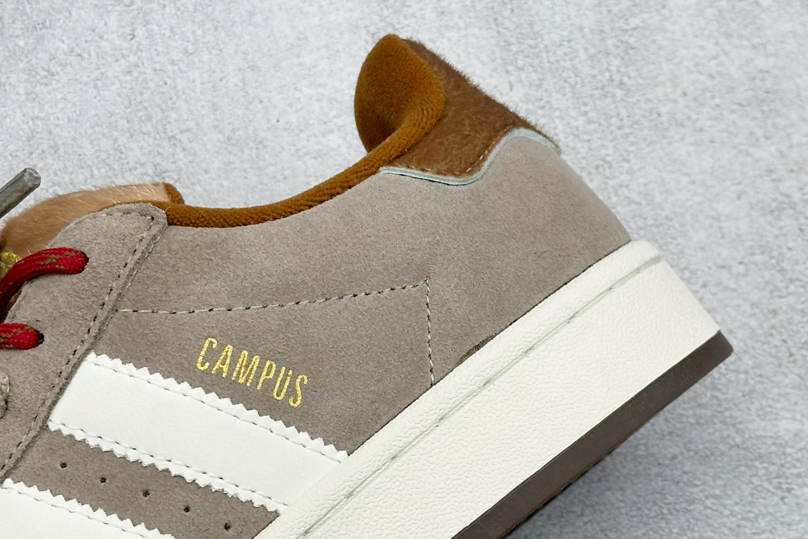 160 TG版AD Originals Campus 00s 学院系列面包风复古休闲运动板鞋 KJ8724-Chinese UA Cheap High Quatity Brand Clothes Bags handbags Sneakers wholesale wholesaler seller from China Factory suppliers Fashion Clothing Shoes best Quality Beautiful Price 160 TG版AD Originals Campus 00s 学院系列面包风复古休闲运动板鞋 KJ8724