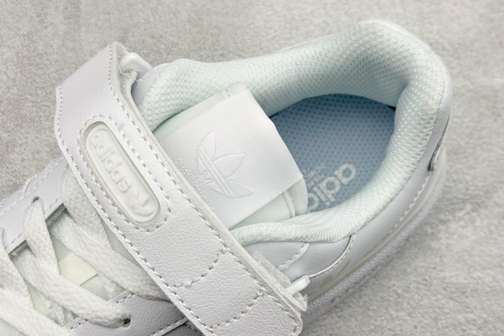 160 HX版AD Forum 84 Low 低帮百搭潮流休闲运动板鞋 JQ8734-Chinese UA Cheap High Quatity Brand Clothes Bags handbags Sneakers wholesale wholesaler seller from China Factory suppliers Fashion Clothing Shoes best Quality Beautiful Price 160 HX版AD Forum 84 Low 低帮百搭潮流休闲运动板鞋 JQ8734