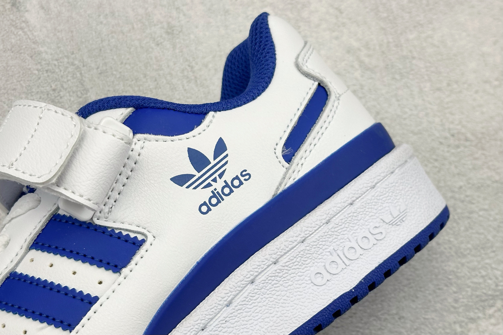 160 HX版AD Forum 84 Low 低帮百搭潮流休闲运动板鞋 FY7974-Chinese UA Cheap High Quatity Brand Clothes Bags handbags Sneakers wholesale wholesaler seller from China Factory suppliers Fashion Clothing Shoes best Quality Beautiful Price 160 HX版AD Forum 84 Low 低帮百搭潮流休闲运动板鞋 FY7974