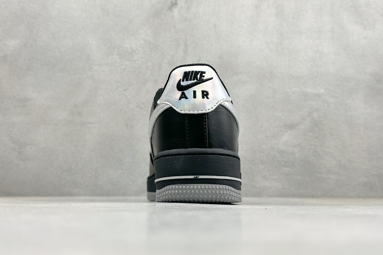 260 SC版Nike Air Force 1'07 Low 墨夜幻银 空军一号低帮休闲板鞋 FZ0627-010-Chinese UA Cheap High Quatity Brand Clothes Bags handbags Sneakers wholesale wholesaler seller from China Factory suppliers Fashion Clothing Shoes best Quality Beautiful Price 260 SC版Nike Air Force 1'07 Low 墨夜幻银 空军一号低帮休闲板鞋 FZ0627-010