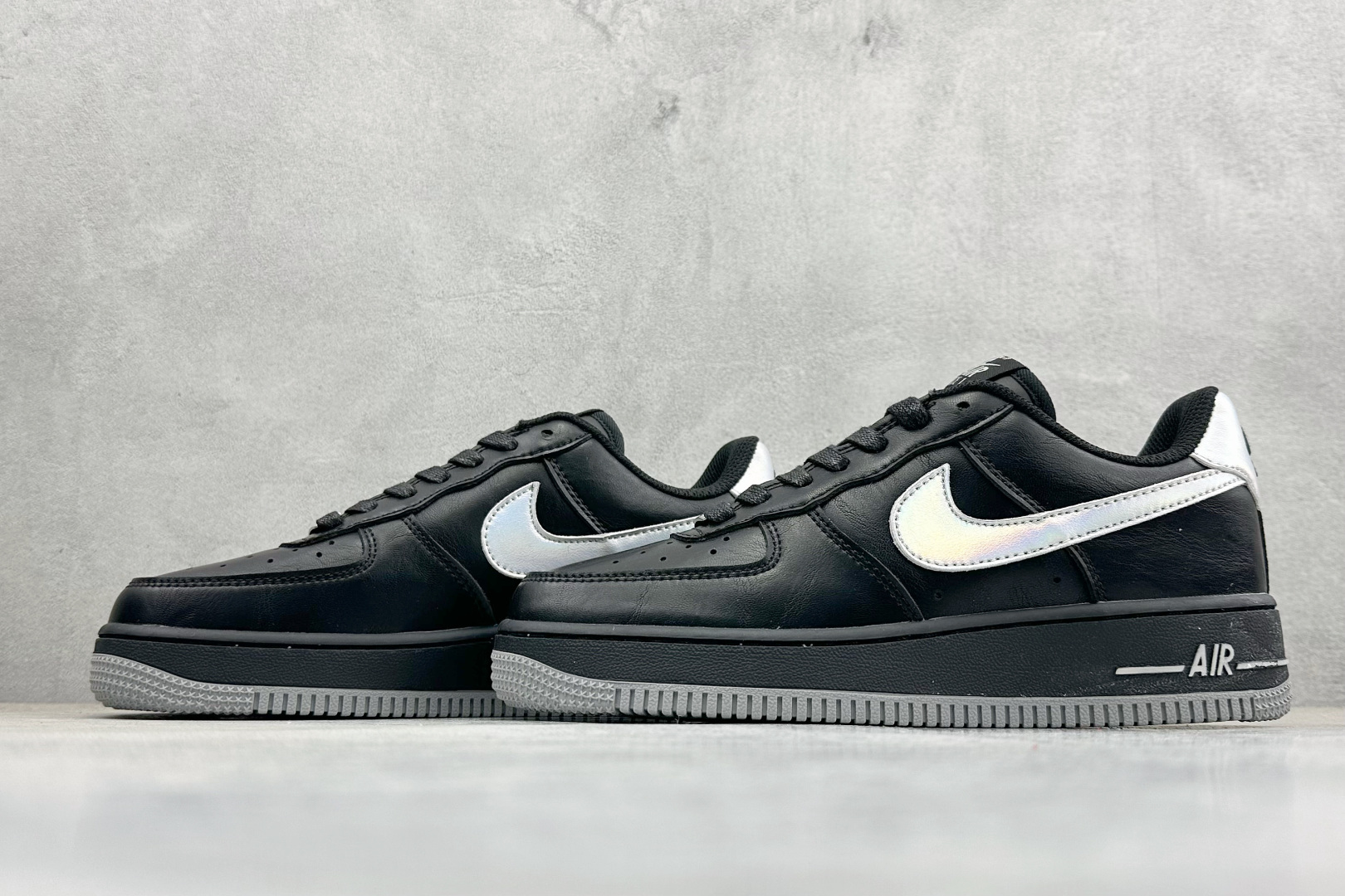 260 SC版Nike Air Force 1'07 Low 墨夜幻银 空军一号低帮休闲板鞋 FZ0627-010-Chinese UA Cheap High Quatity Brand Clothes Bags handbags Sneakers wholesale wholesaler seller from China Factory suppliers Fashion Clothing Shoes best Quality Beautiful Price 260 SC版Nike Air Force 1'07 Low 墨夜幻银 空军一号低帮休闲板鞋 FZ0627-010
