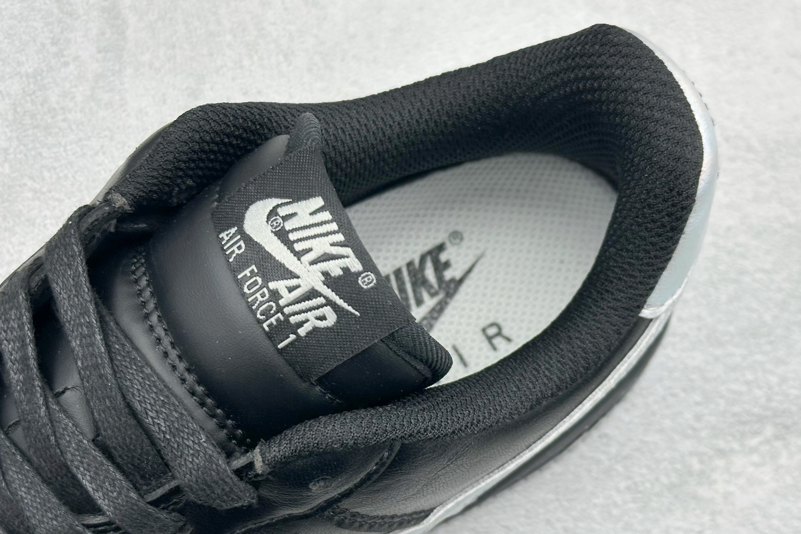 260 SC版Nike Air Force 1'07 Low 墨夜幻银 空军一号低帮休闲板鞋 FZ0627-010-Chinese UA Cheap High Quatity Brand Clothes Bags handbags Sneakers wholesale wholesaler seller from China Factory suppliers Fashion Clothing Shoes best Quality Beautiful Price 260 SC版Nike Air Force 1'07 Low 墨夜幻银 空军一号低帮休闲板鞋 FZ0627-010