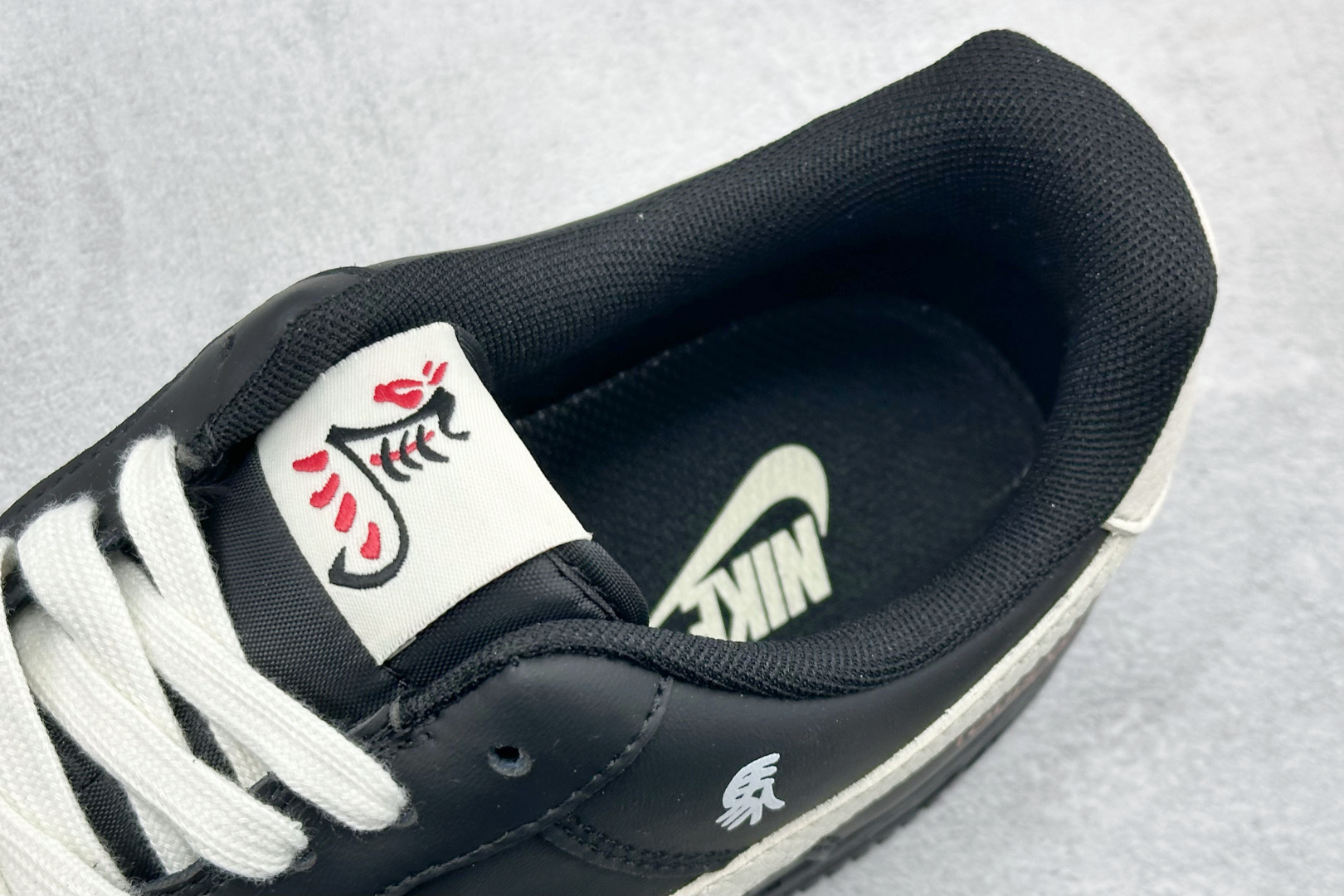 260 SC版Nike Air Force 1'07 Low 马年限定 墨白凝脂 空军一号低帮休闲板鞋 FV3694-104-Chinese UA Cheap High Quatity Brand Clothes Bags handbags Sneakers wholesale wholesaler seller from China Factory suppliers Fashion Clothing Shoes best Quality Beautiful Price 260 SC版Nike Air Force 1'07 Low 马年限定 墨白凝脂 空军一号低帮休闲板鞋 FV3694-104