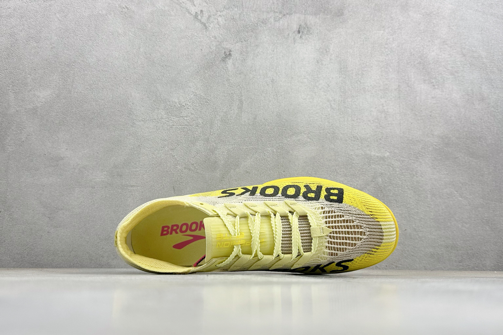 200 Brooks布鲁克斯 Hyperion EIite 5 网面耐磨透气休闲跑步鞋 100049-1D-756