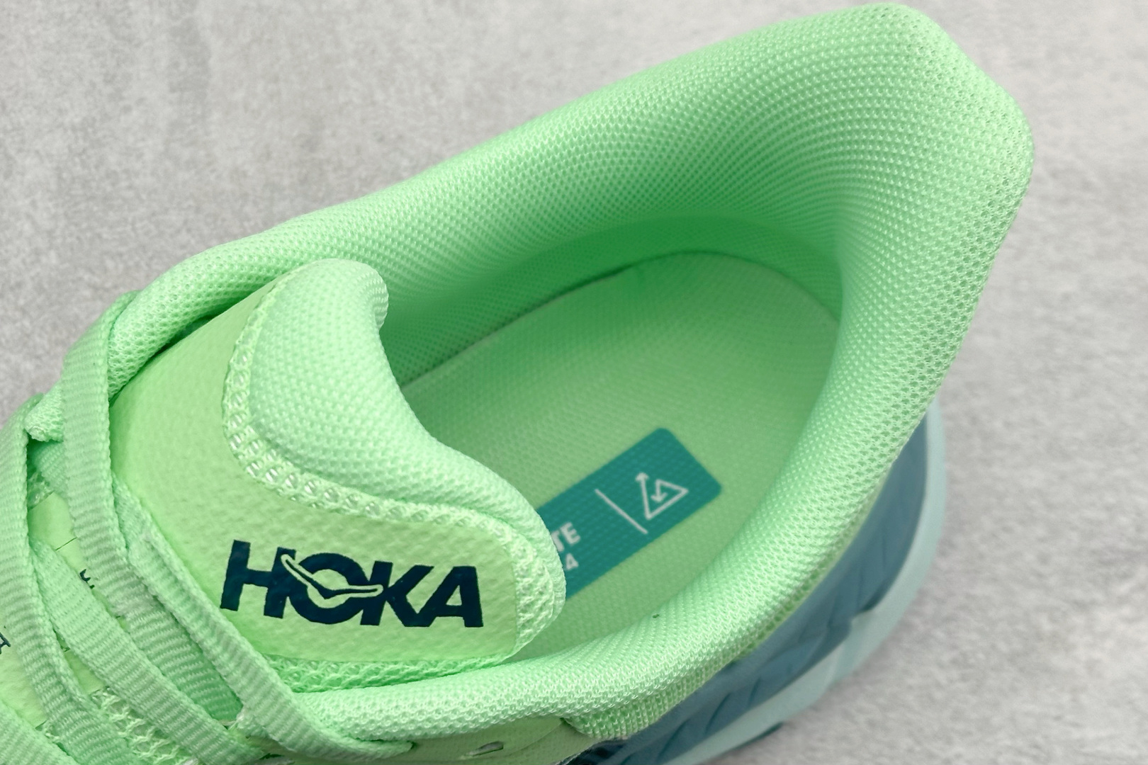 190 HOKA ONE ONE Mafate Speed 4 飞速玛法特4代系列低帮轻量户外越野休闲运动慢跑鞋 1131056-LGOM-Chinese UA Cheap High Quatity Brand Clothes Bags handbags Sneakers wholesale wholesaler seller from China Factory suppliers Fashion Clothing Shoes best Quality Beautiful Price 190 HOKA ONE ONE Mafate Speed 4 飞速玛法特4代系列低帮轻量户外越野休闲运动慢跑鞋 1131056-LGOM
