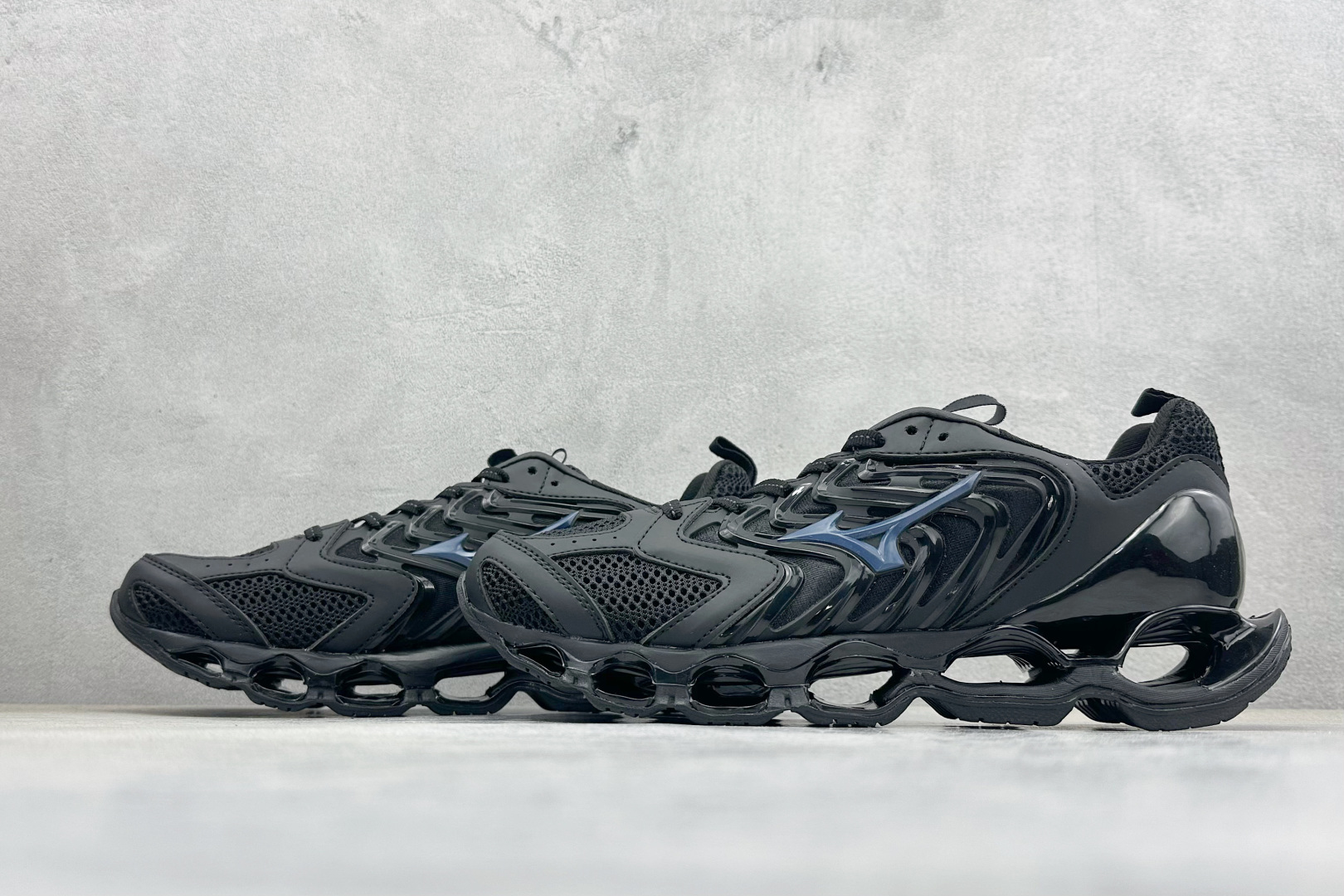 260 Mizuno 美津侬 WAVE PROPHECY 14S 复古时尚休闲舒适运动跑步鞋 J1GC25-Chinese UA Cheap High Quatity Brand Clothes Bags handbags Sneakers wholesale wholesaler seller from China Factory suppliers Fashion Clothing Shoes best Quality Beautiful Price 260 Mizuno 美津侬 WAVE PROPHECY 14S 复古时尚休闲舒适运动跑步鞋 J1GC25