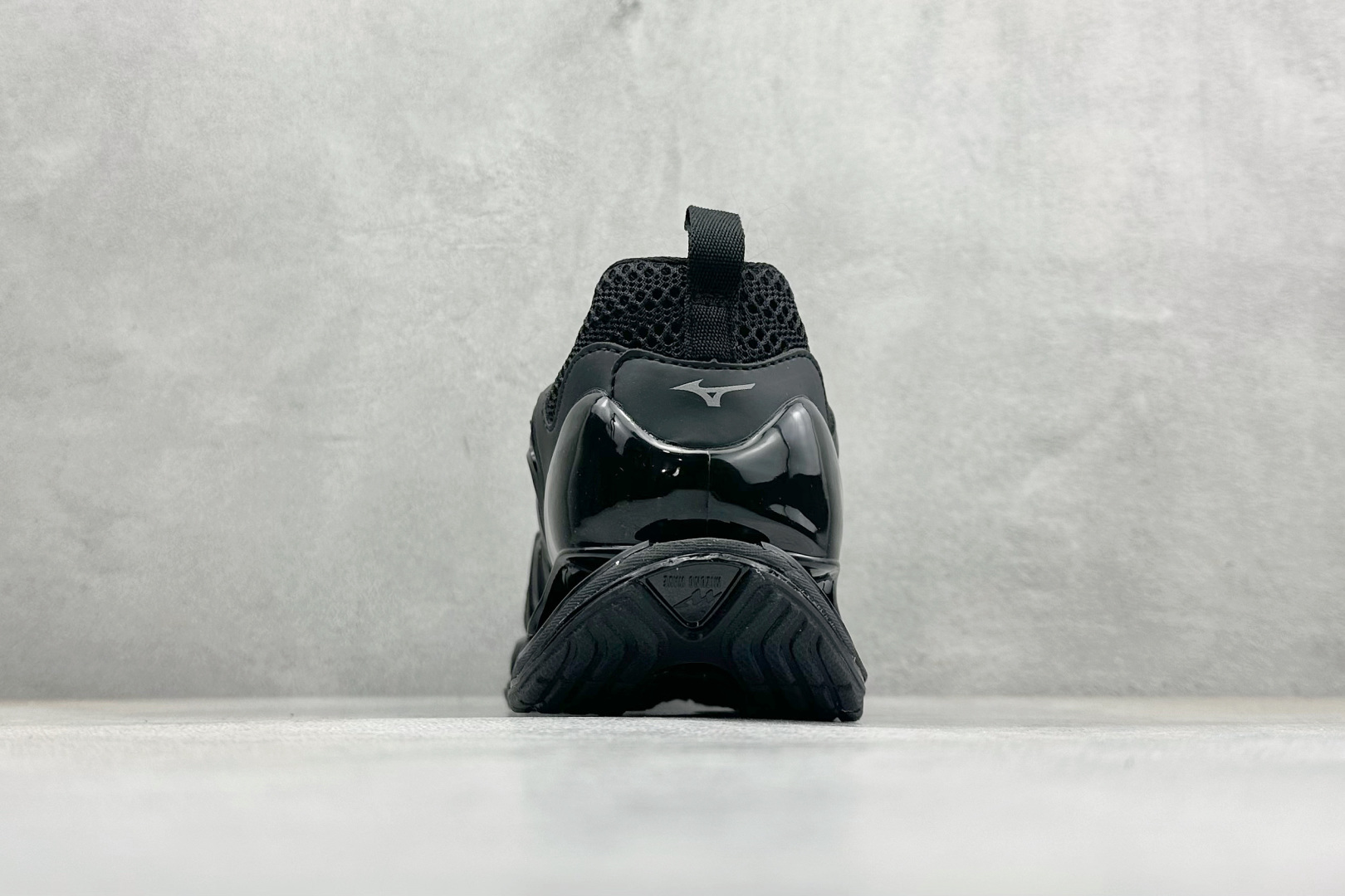 260 Mizuno 美津侬 WAVE PROPHECY 14S 复古时尚休闲舒适运动跑步鞋 J1GC25-Chinese UA Cheap High Quatity Brand Clothes Bags handbags Sneakers wholesale wholesaler seller from China Factory suppliers Fashion Clothing Shoes best Quality Beautiful Price 260 Mizuno 美津侬 WAVE PROPHECY 14S 复古时尚休闲舒适运动跑步鞋 J1GC25