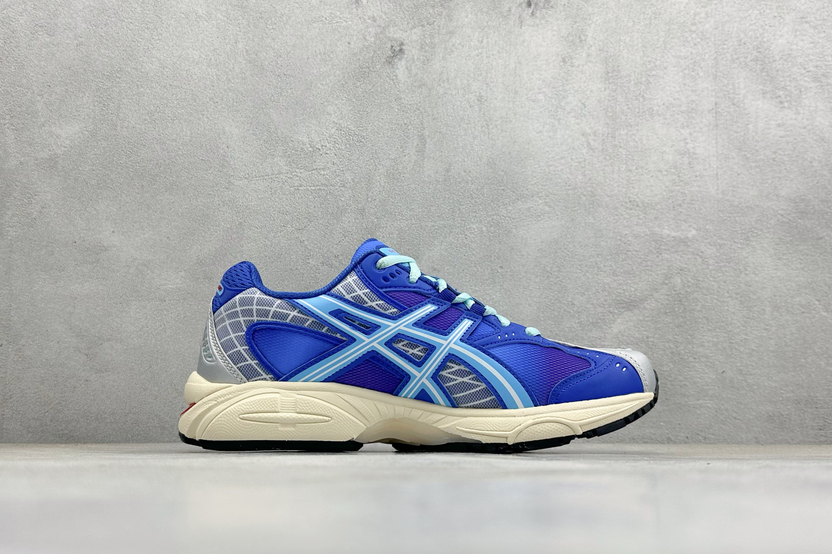 200 Asics Gel-Nimbus 10.1 亚瑟士复古透气休闲鞋缓震耐磨跑步鞋 MVC012398-Chinese UA Cheap High Quatity Brand Clothes Bags handbags Sneakers wholesale wholesaler seller from China Factory suppliers Fashion Clothing Shoes best Quality Beautiful Price 200 Asics Gel-Nimbus 10.1 亚瑟士复古透气休闲鞋缓震耐磨跑步鞋 MVC012398