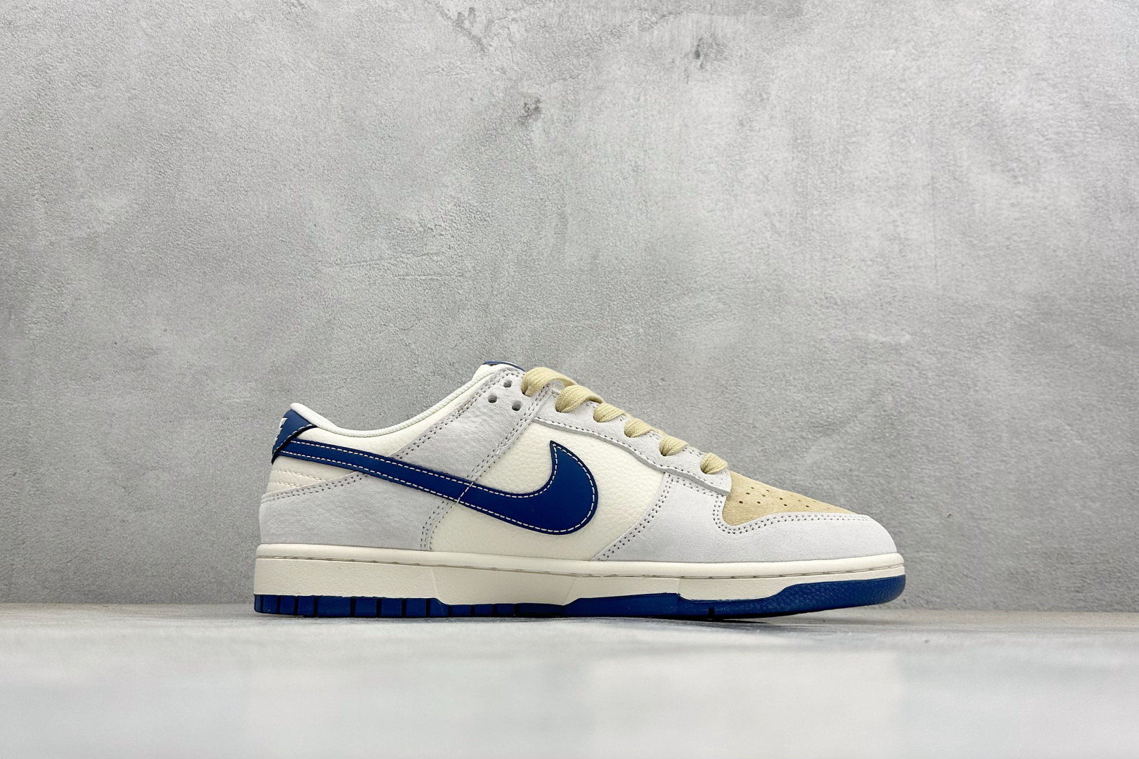 Nike Dunk Low Retro 马年限定 周年高端定制 低帮休闲板鞋 LX1988-812 Nike Dunk Low Retro 马年限定 周年高端定制 低帮休闲板鞋 LX1988-812