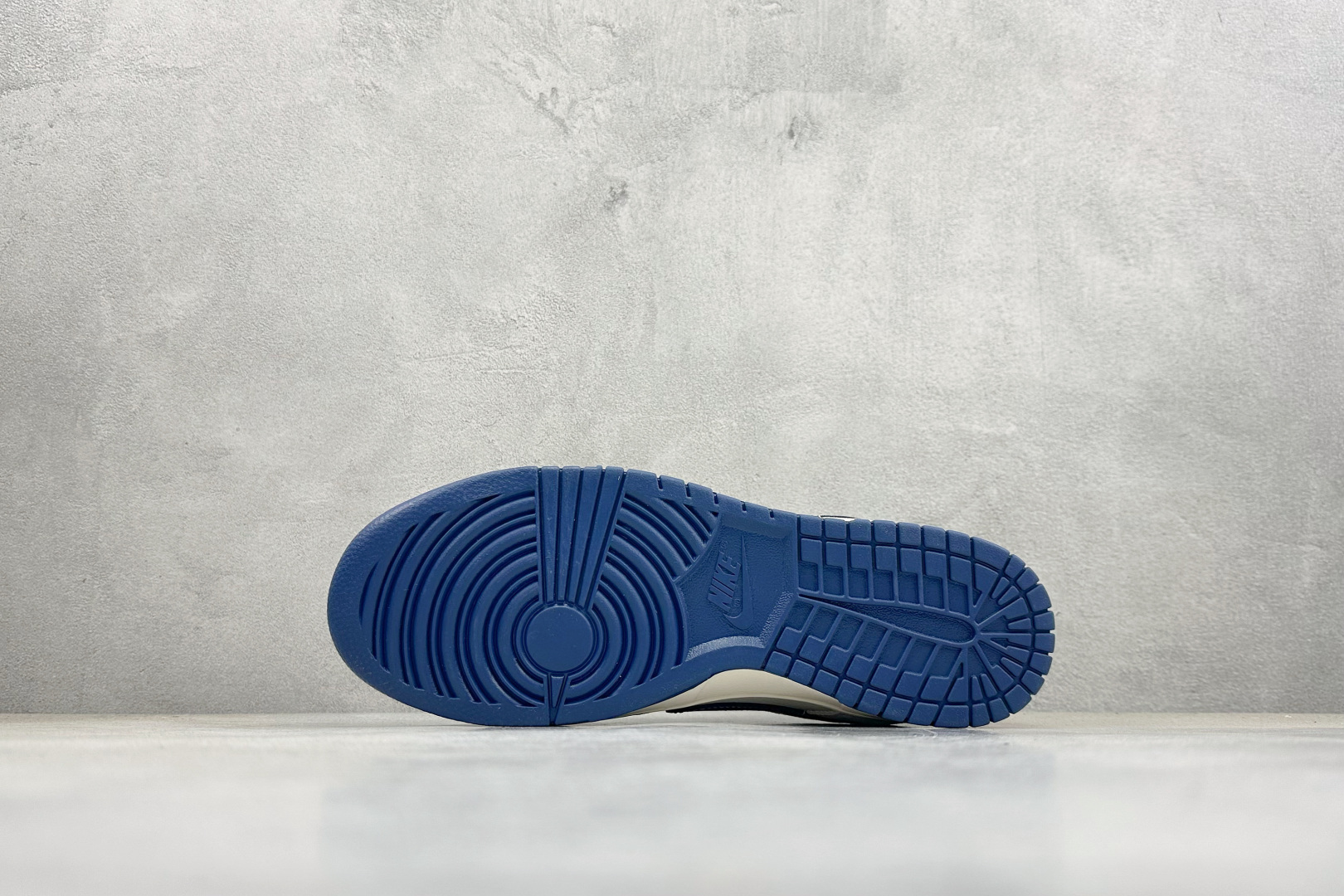 Nike Dunk Low Retro 马年限定 周年高端定制 低帮休闲板鞋 LX1988-812 Nike Dunk Low Retro 马年限定 周年高端定制 低帮休闲板鞋 LX1988-812