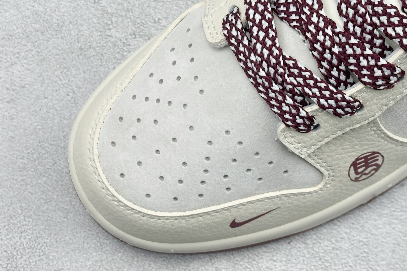 260 Nike Dunk Low Retro 马年限定 周年高端定制 低帮休闲板鞋 DN3168-011