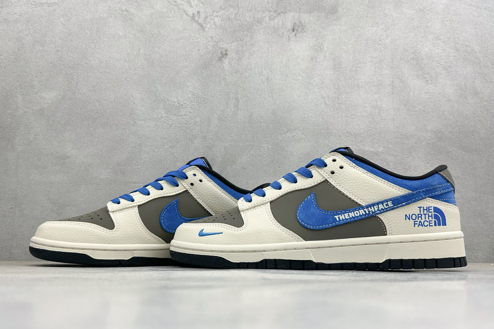 280 Nike Dunk Low Retro 北面联名 周年高端定制 低帮休闲板鞋 TX1688-018-Chinese UA Cheap High Quatity Brand Clothes Bags handbags Sneakers wholesale wholesaler seller from China Factory suppliers Fashion Clothing Shoes best Quality Beautiful Price 280 Nike Dunk Low Retro 北面联名 周年高端定制 低帮休闲板鞋 TX1688-018