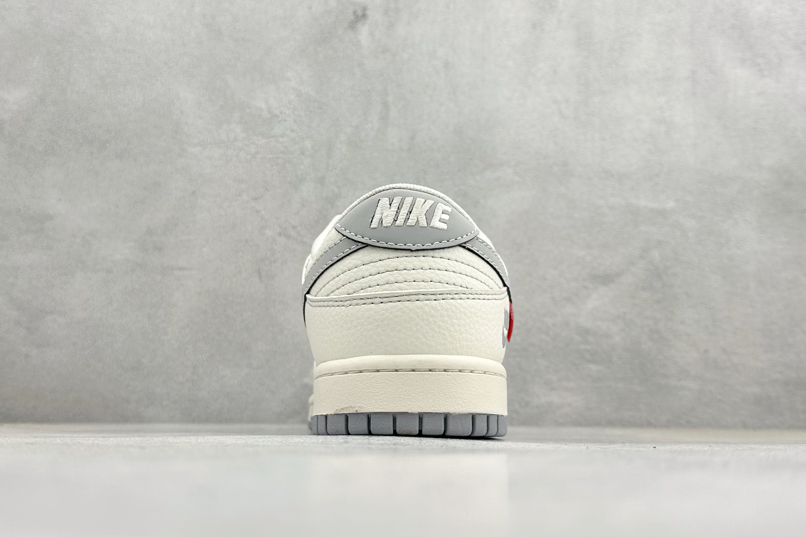 280 Nike Dunk Low Retro SUP联名 周年高端定制 低帮休闲板鞋 HH7518-084-Chinese UA Cheap High Quatity Brand Clothes Bags handbags Sneakers wholesale wholesaler seller from China Factory suppliers Fashion Clothing Shoes best Quality Beautiful Price 280 Nike Dunk Low Retro SUP联名 周年高端定制 低帮休闲板鞋 HH7518-084