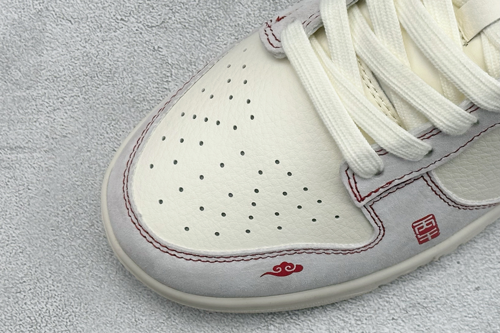 260 Nike Dunk Low Retro 马年限定 周年高端定制 低帮休闲板鞋 YX5066-411-Chinese UA Cheap High Quatity Brand Clothes Bags handbags Sneakers wholesale wholesaler seller from China Factory suppliers Fashion Clothing Shoes best Quality Beautiful Price 260 Nike Dunk Low Retro 马年限定 周年高端定制 低帮休闲板鞋 YX5066-411