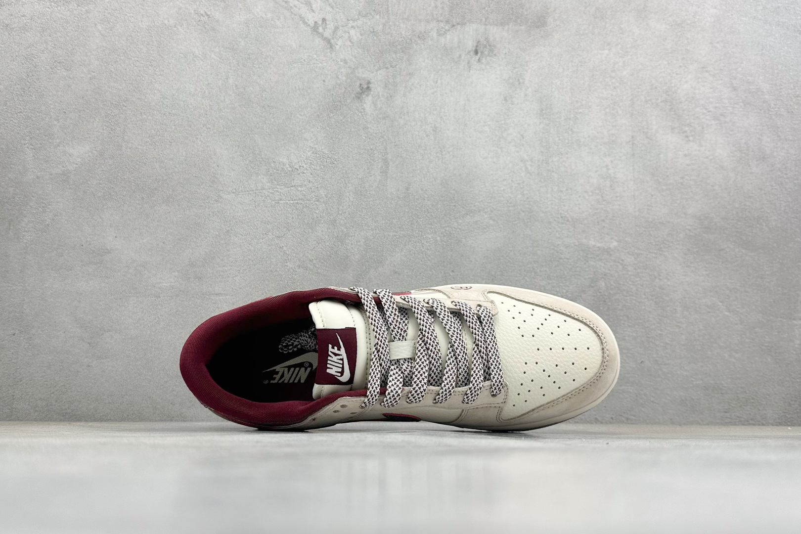 260 Nike Dunk Low Retro 马年限定 周年高端定制 低帮休闲板鞋 XT6998-112-Chinese UA Cheap High Quatity Brand Clothes Bags handbags Sneakers wholesale wholesaler seller from China Factory suppliers Fashion Clothing Shoes best Quality Beautiful Price 260 Nike Dunk Low Retro 马年限定 周年高端定制 低帮休闲板鞋 XT6998-112
