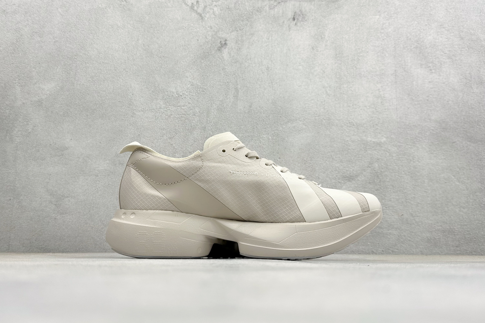 190 Adidas Adizero Adios 4 M 阿迪透气轻盈低帮跑步鞋 KI6878-Chinese UA Cheap High Quatity Brand Clothes Bags handbags Sneakers wholesale wholesaler seller from China Factory suppliers Fashion Clothing Shoes best Quality Beautiful Price 190 Adidas Adizero Adios 4 M 阿迪透气轻盈低帮跑步鞋 KI6878