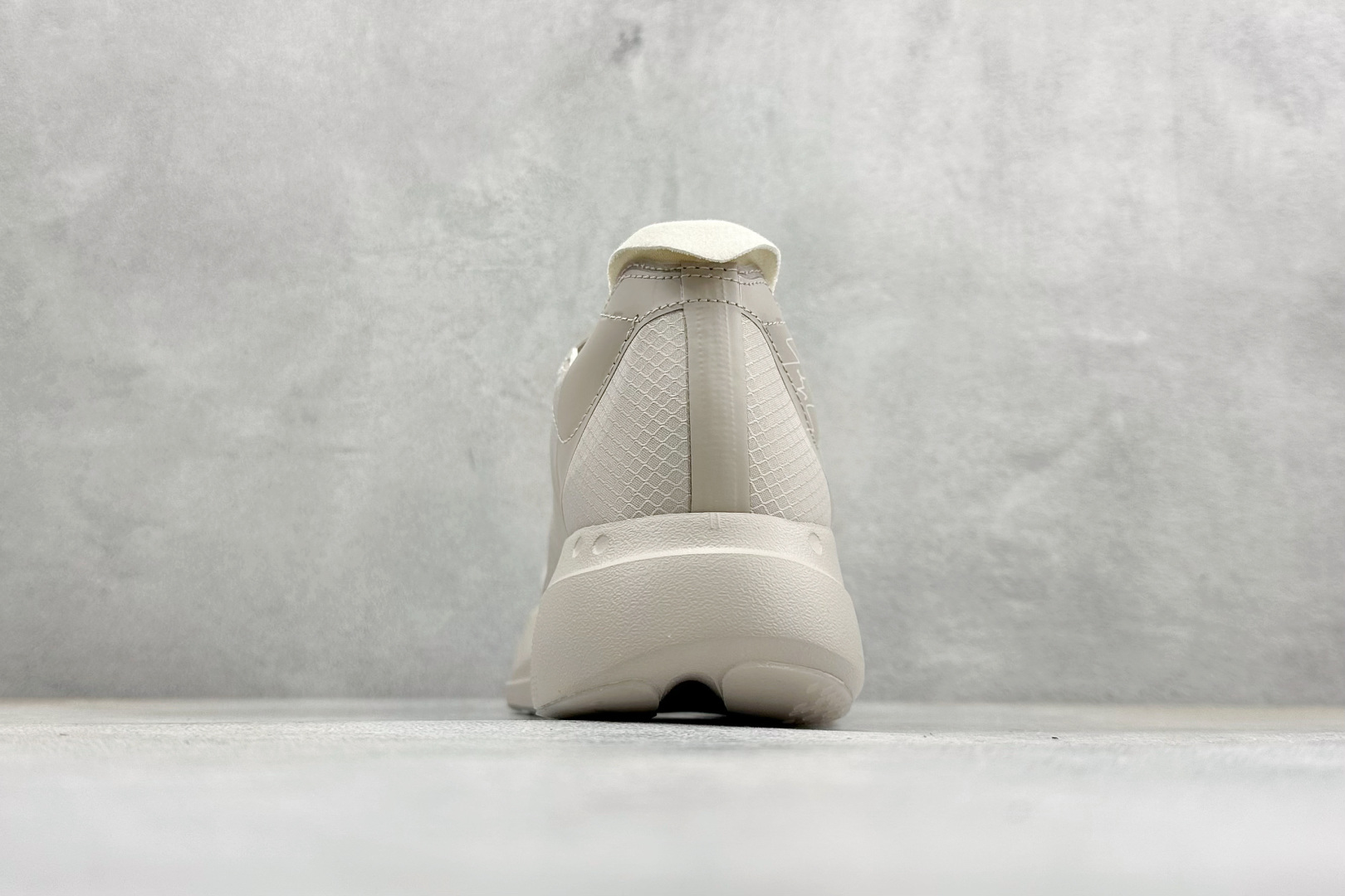 190 Adidas Adizero Adios 4 M 阿迪透气轻盈低帮跑步鞋 KI6878-Chinese UA Cheap High Quatity Brand Clothes Bags handbags Sneakers wholesale wholesaler seller from China Factory suppliers Fashion Clothing Shoes best Quality Beautiful Price 190 Adidas Adizero Adios 4 M 阿迪透气轻盈低帮跑步鞋 KI6878