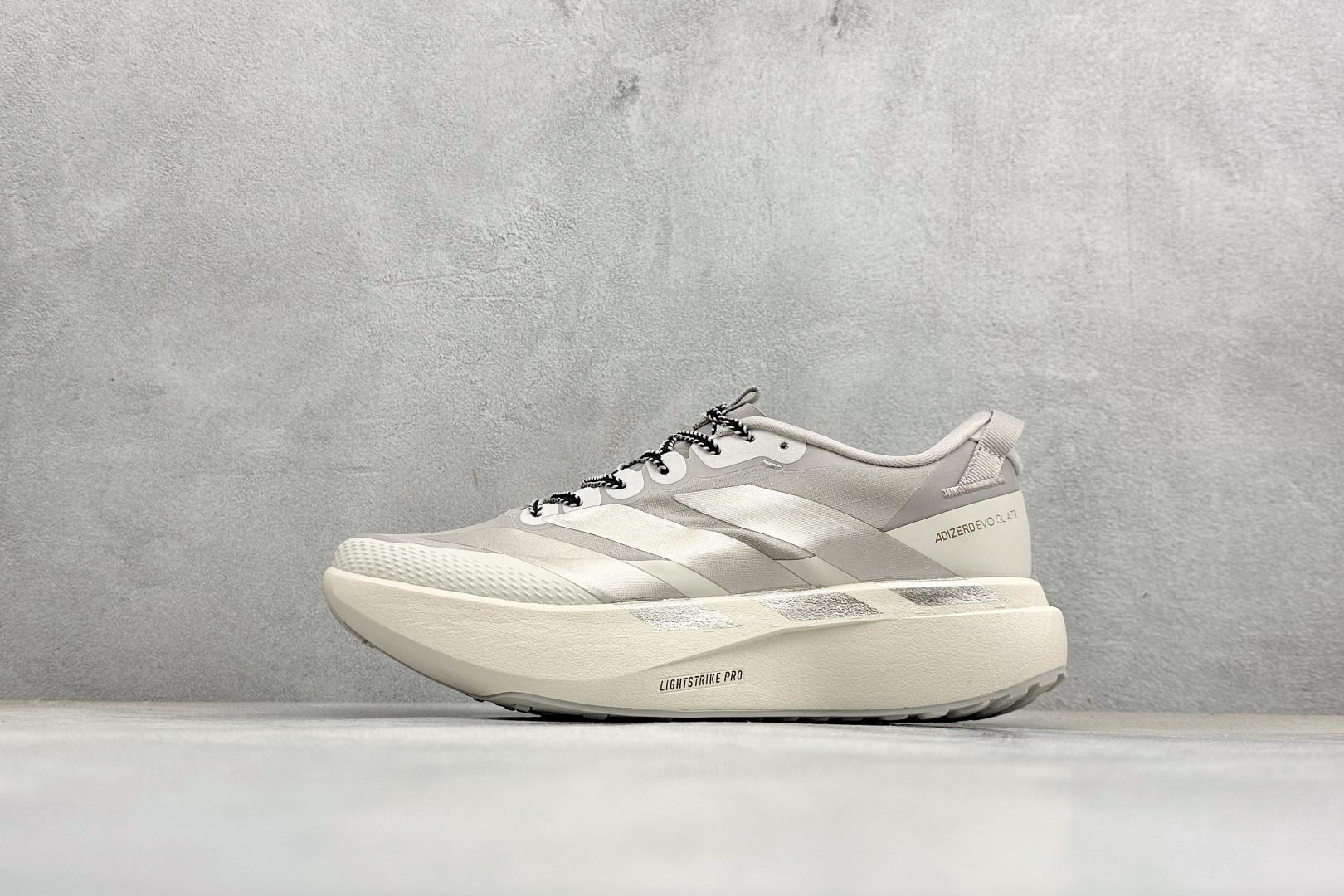 200 TY版AD ADIZERO EVO SL ATR 阿迪超轻透气缓震跑鞋 KK2722-Chinese UA Cheap High Quatity Brand Clothes Bags handbags Sneakers wholesale wholesaler seller from China Factory suppliers Fashion Clothing Shoes best Quality Beautiful Price 200 TY版AD ADIZERO EVO SL ATR 阿迪超轻透气缓震跑鞋 KK2722