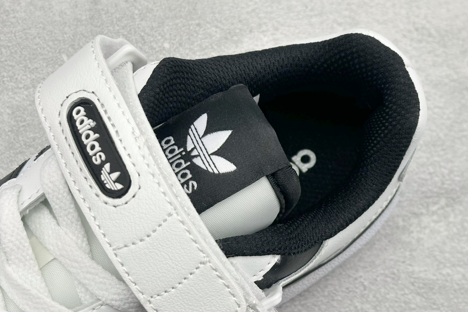 160 HX版AD Forum 84 Low 低帮百搭潮流休闲运动板鞋 FY7757-Chinese UA Cheap High Quatity Brand Clothes Bags handbags Sneakers wholesale wholesaler seller from China Factory suppliers Fashion Clothing Shoes best Quality Beautiful Price 160 HX版AD Forum 84 Low 低帮百搭潮流休闲运动板鞋 FY7757